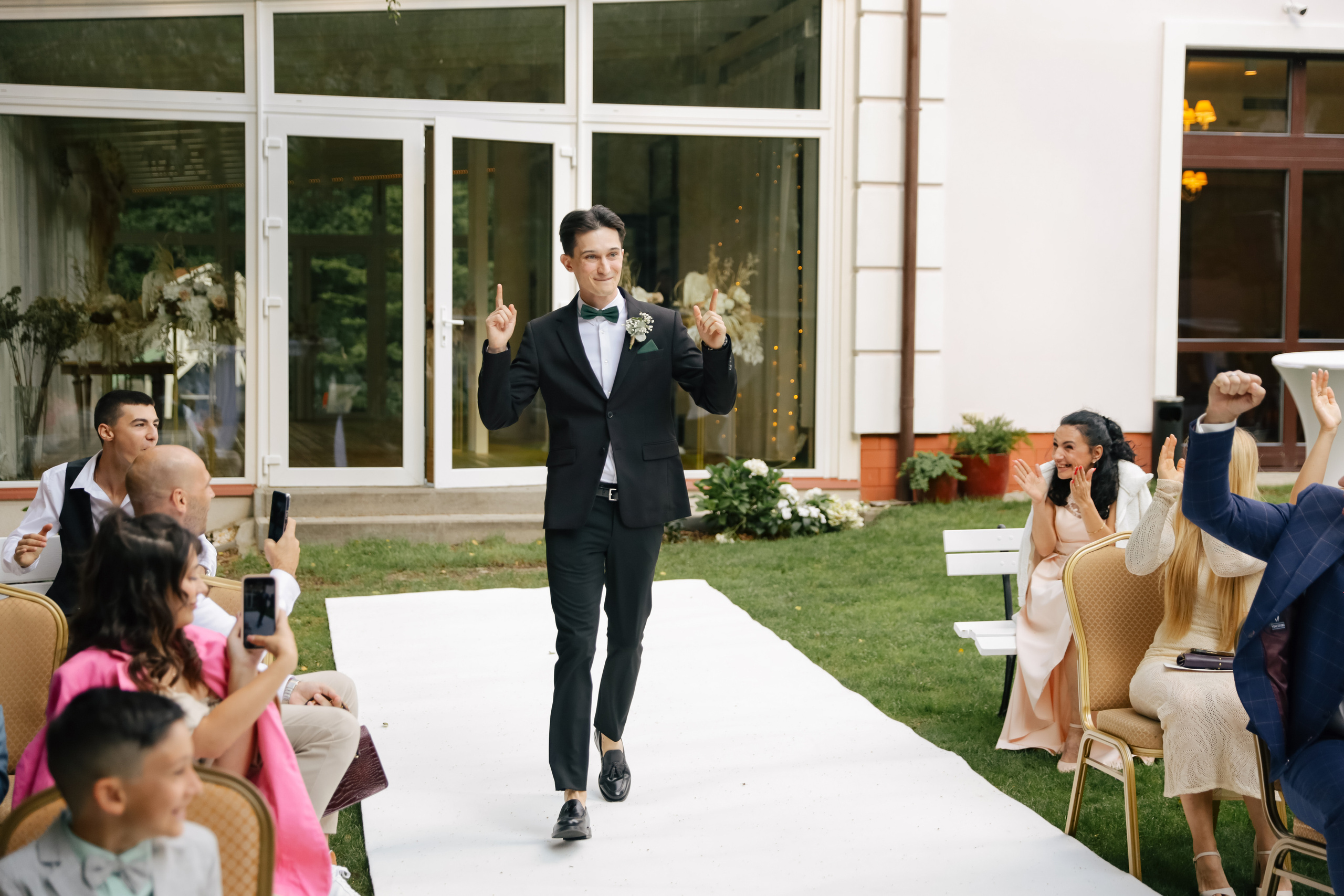 Artem + Eliza. Свадебный и семейный фотограф в Варшаве