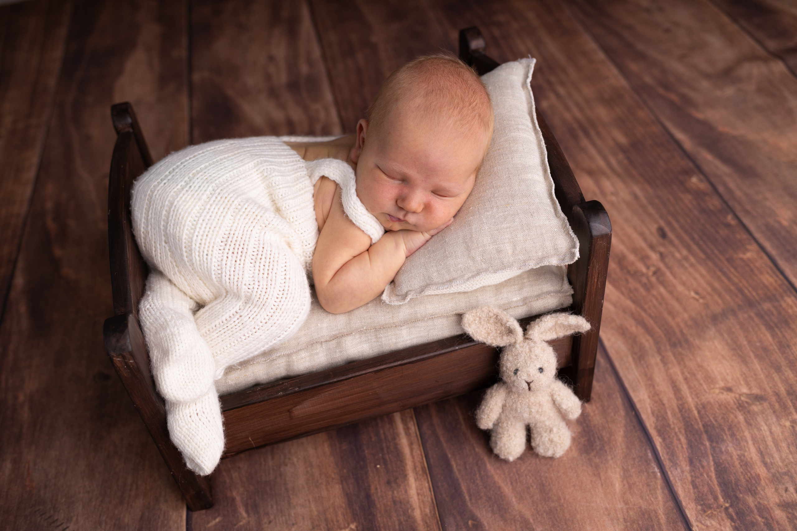 Классическая фотосессия малыша. Фотограф новорожденных малышей в Омске и Омской области Эльвира Камаева