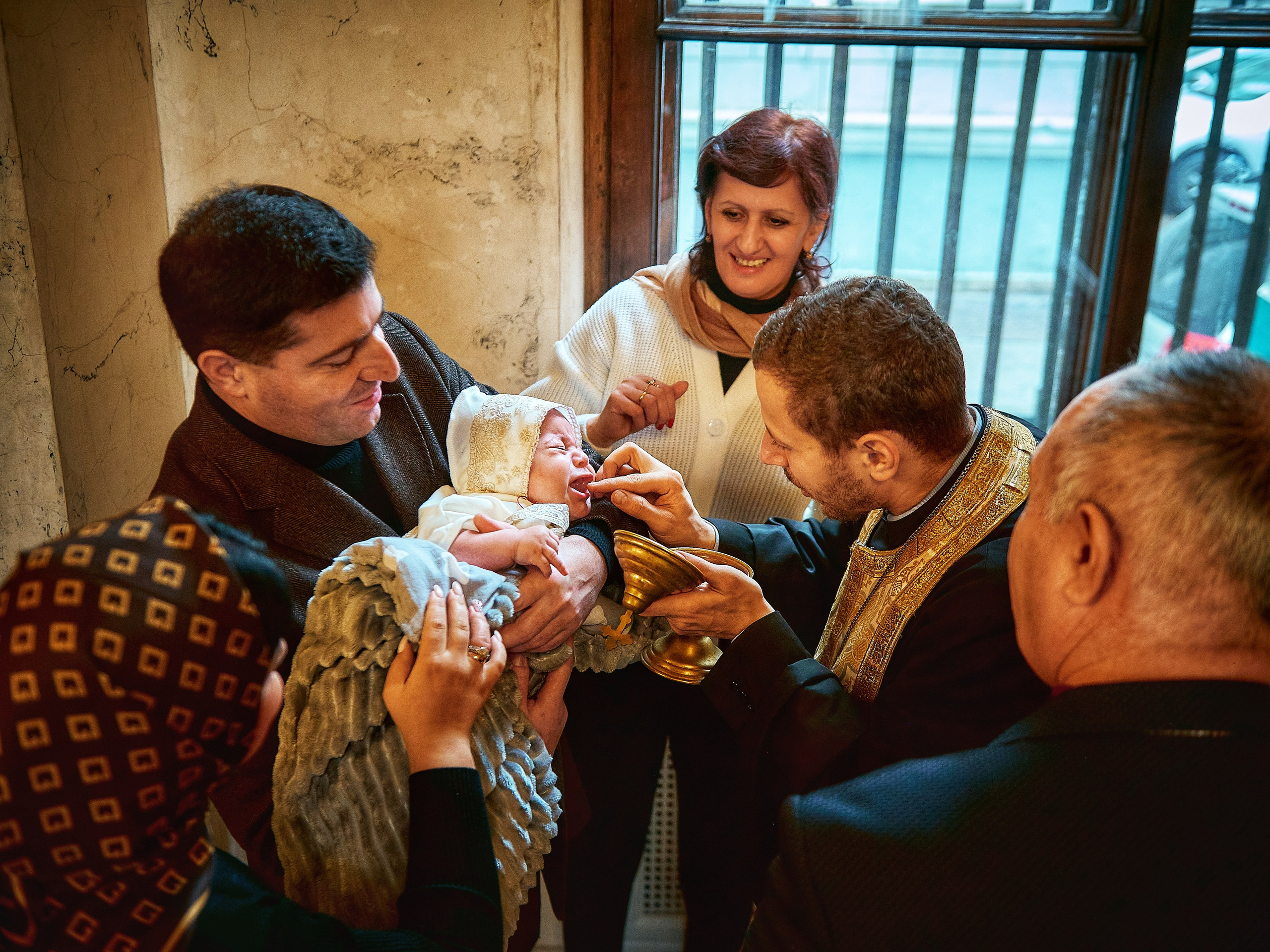 Крещение Марка | «Армянская апостольская церковь Святой Екатерины». Свадебный фотограф в Санкт-Петербурге Славин Денис