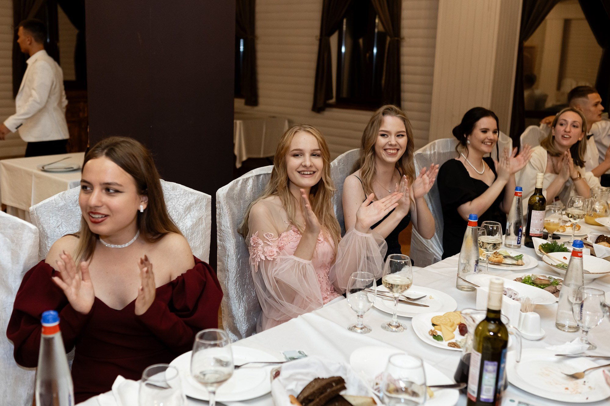 Фотосъёмка выпускного в школе. Свадебный фотограф, фотосъемка в Крыму, Севастополе, Симферополе, Ялте