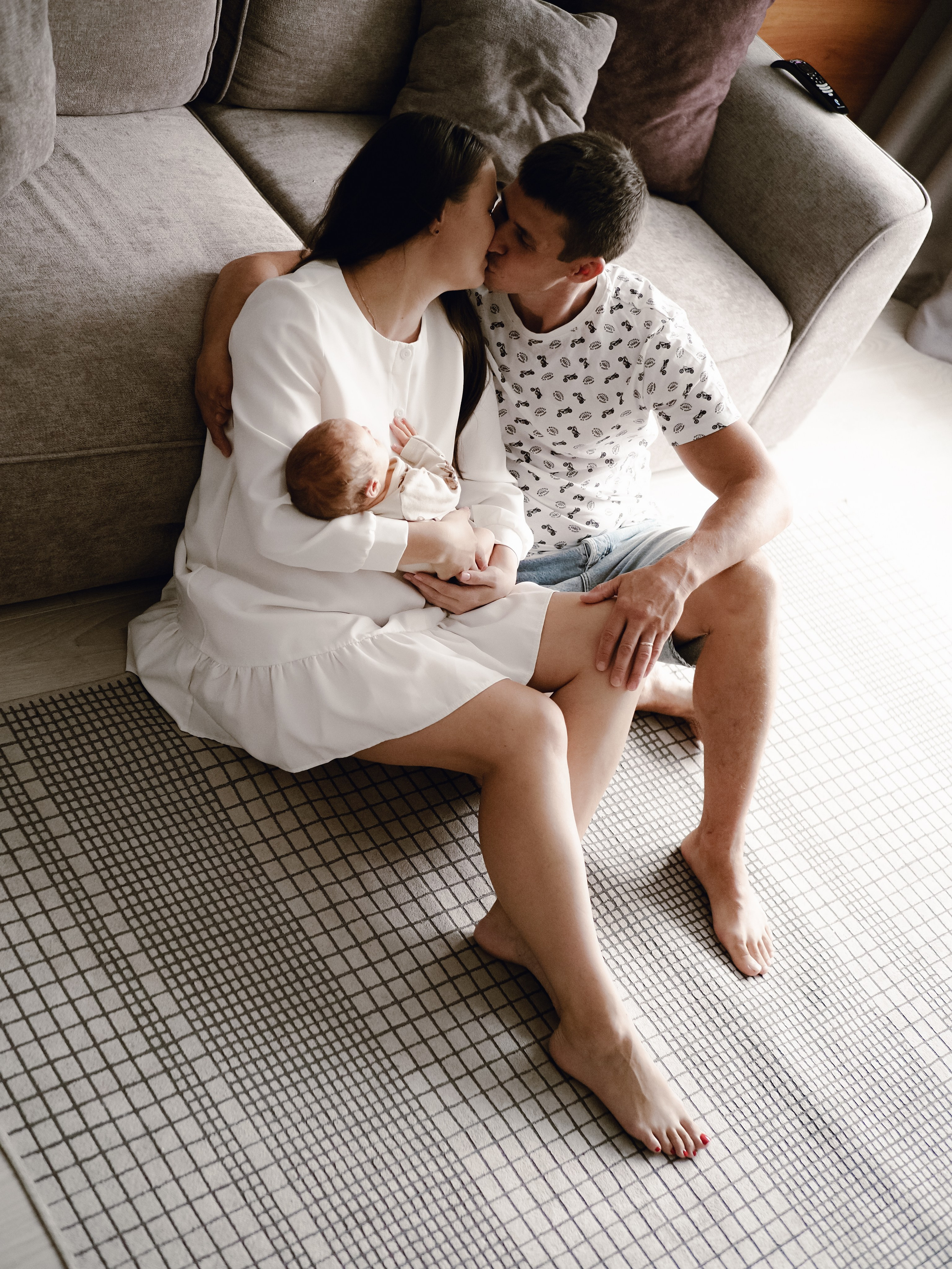 Нежность первой встречи. Фотограф Рязань. Семейный Свадебный фотограф