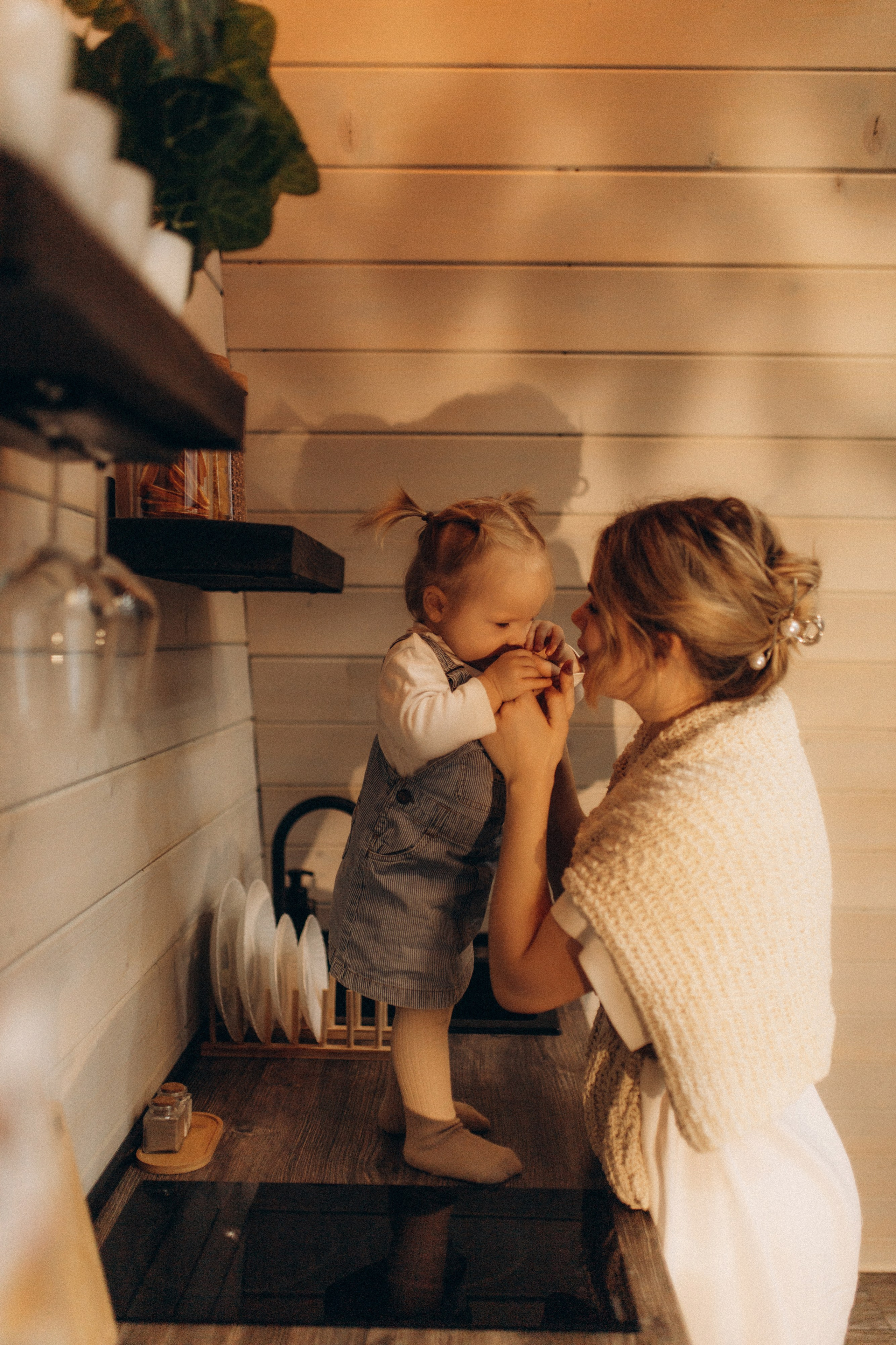Алиса и мама. Семейный фотограф Губкин/Старый Оскол
