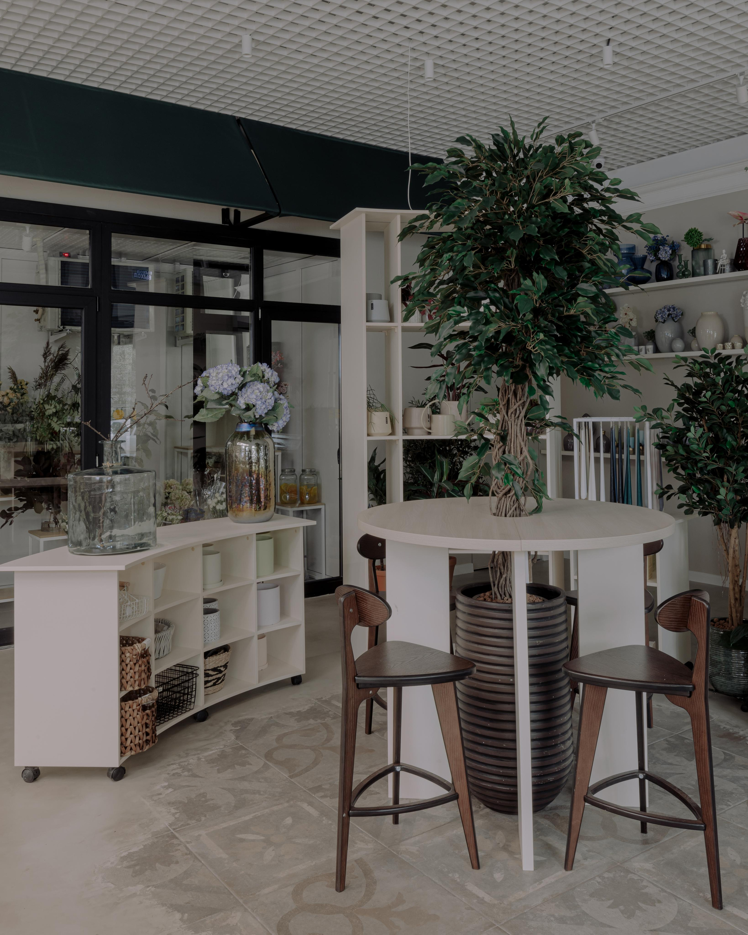 Салон цветов «URBAN FLO». Дизайн интерьера от Дмитрия Баландина