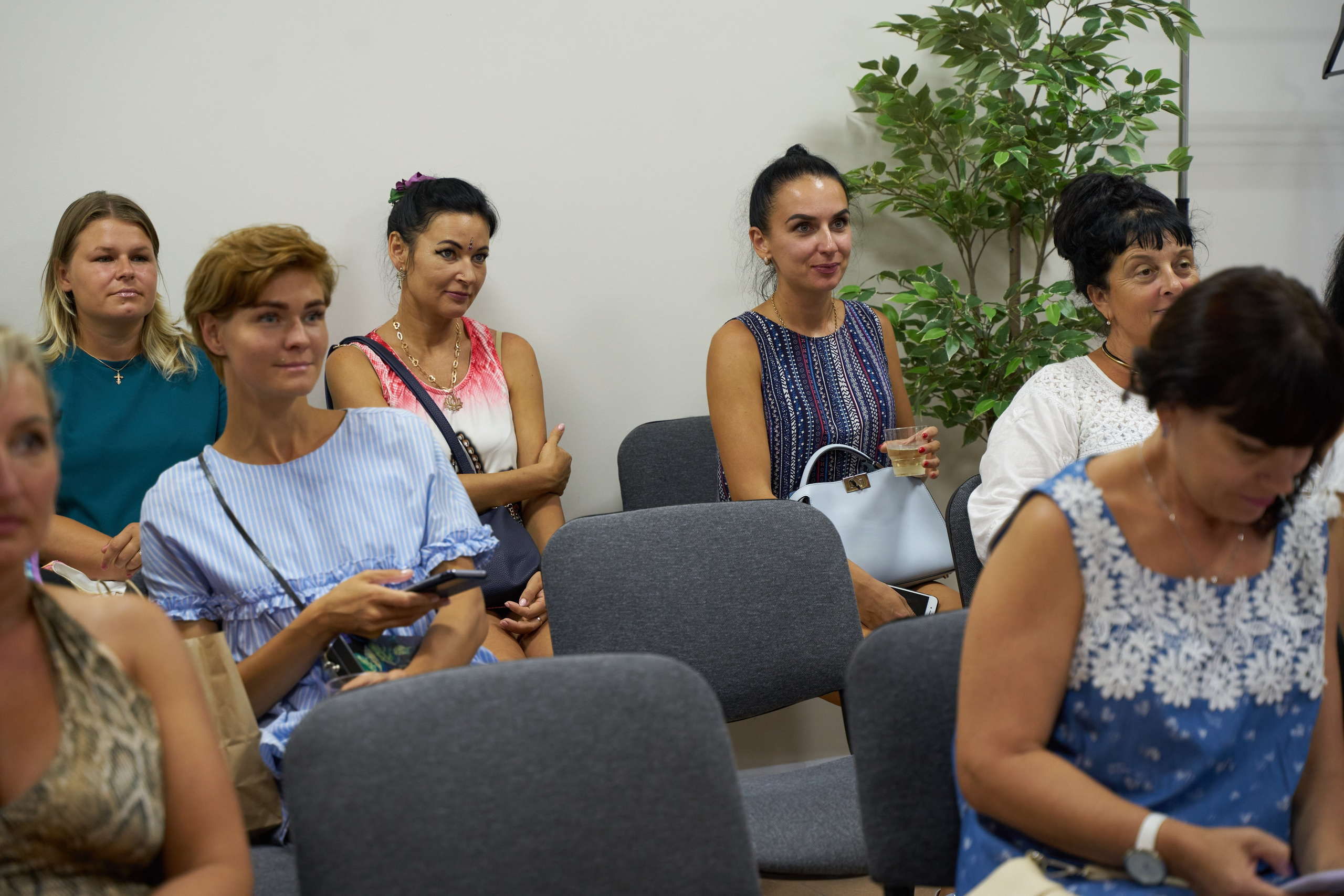 Открытие ювелирного салона B2B. Фото и видео съемка в Сочи Адлере Красной поляне