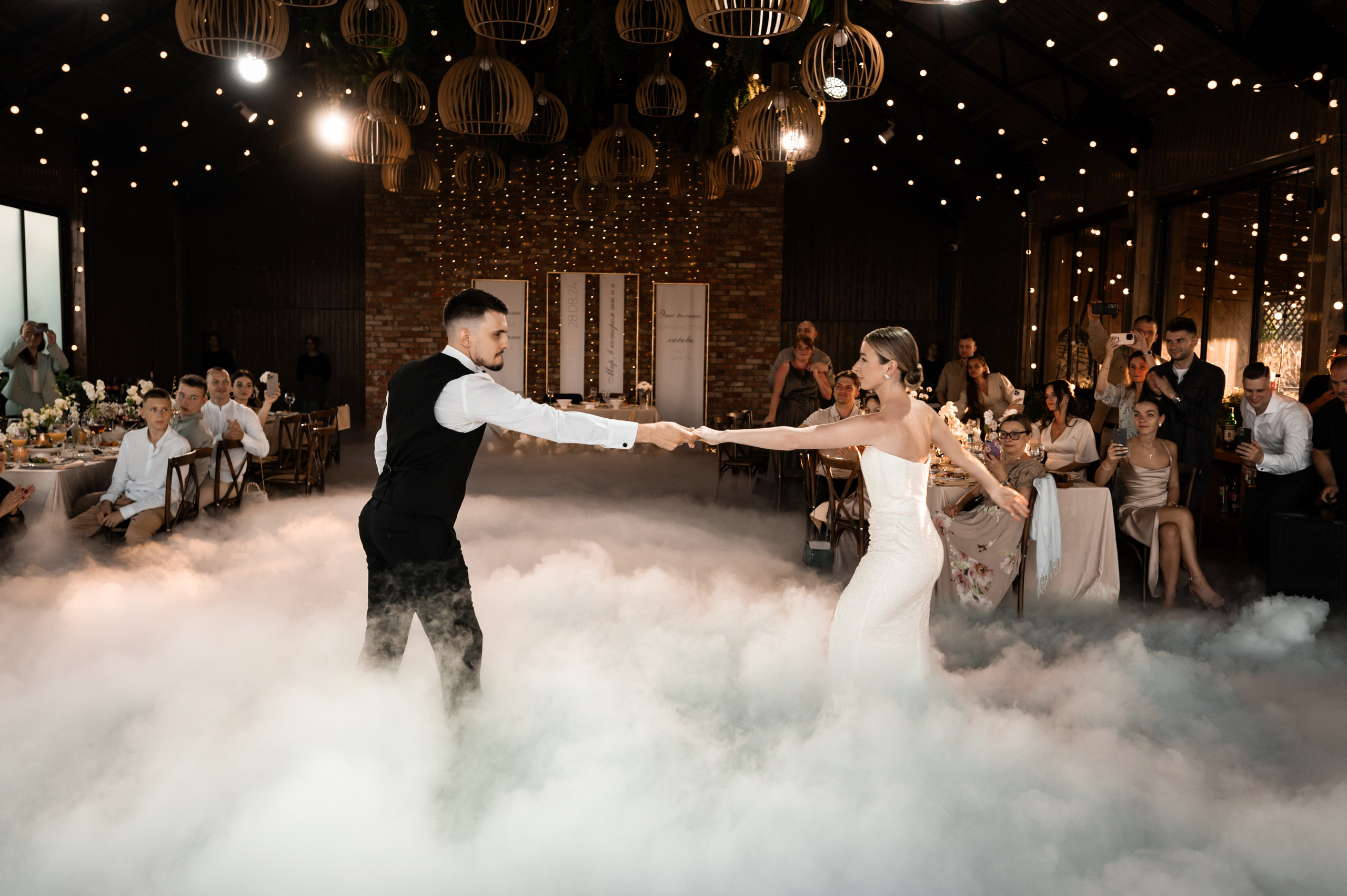 2024. Богдан и Ирина. Свадебный и семейный фотограф в Москве и Европе Евгения Амелина