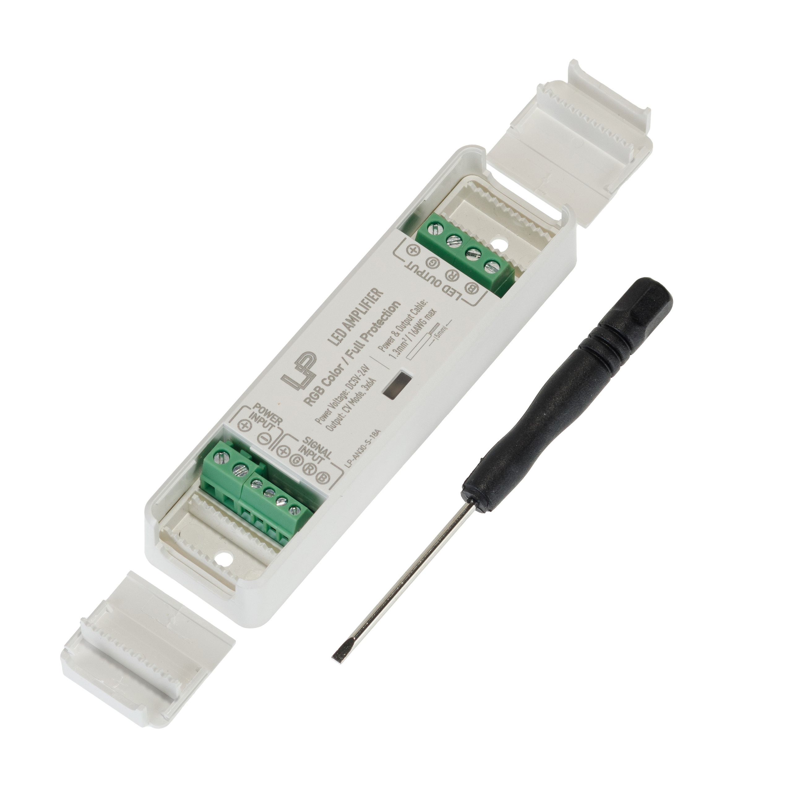 На белом для маркетплейсов и каталогов. Предметный фотограф Александр Трузян