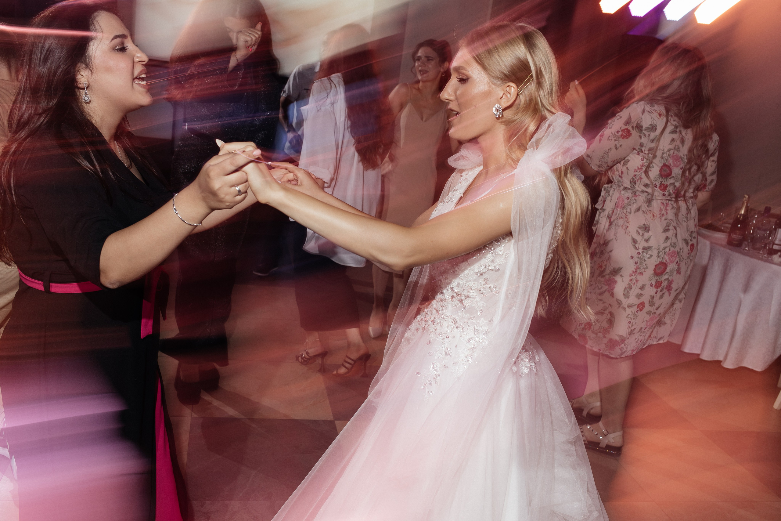 Вячеслав & Ангелина. Фотограф и видеограф в Саратове и Энгельсе Антон Рассказов