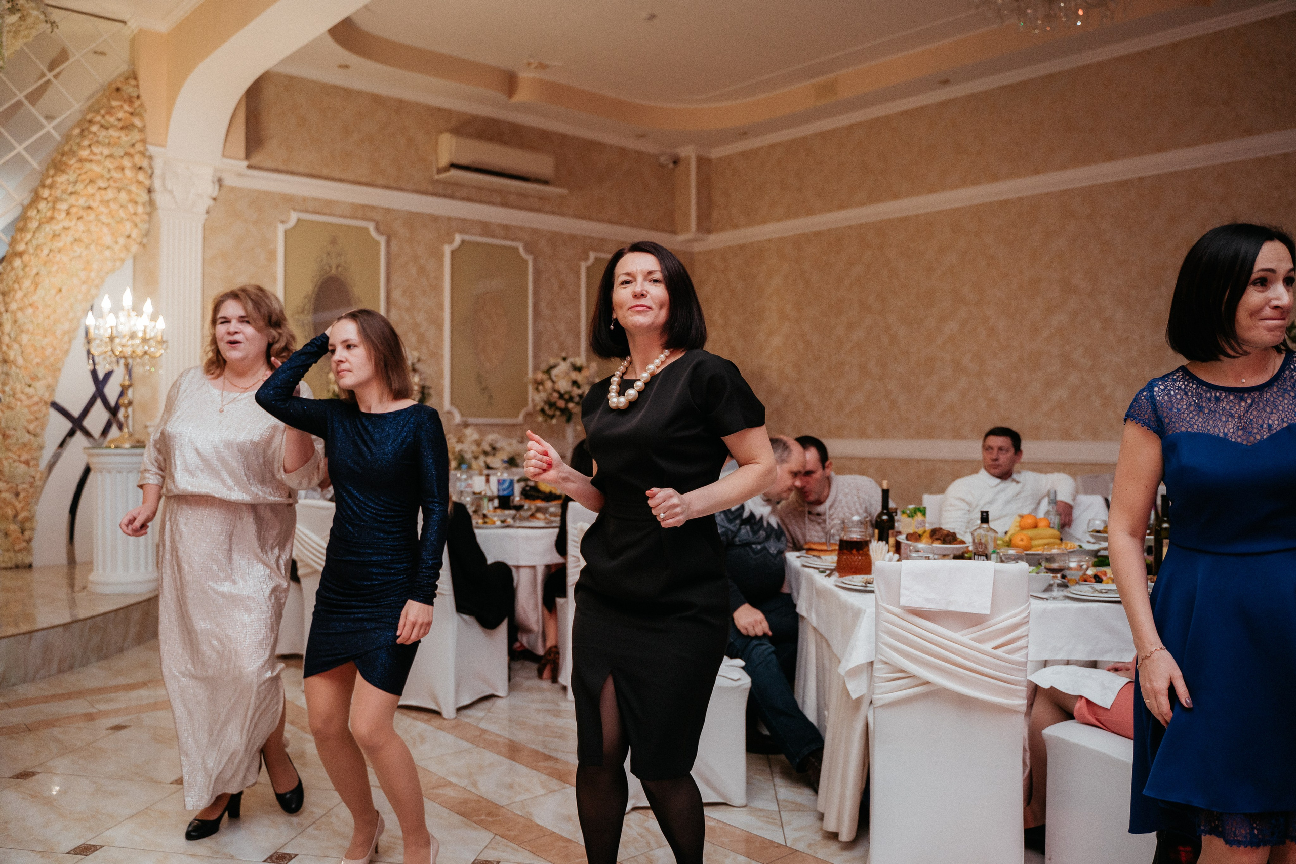 Новый год (РЭС). Свадебный фотограф в Симферополе