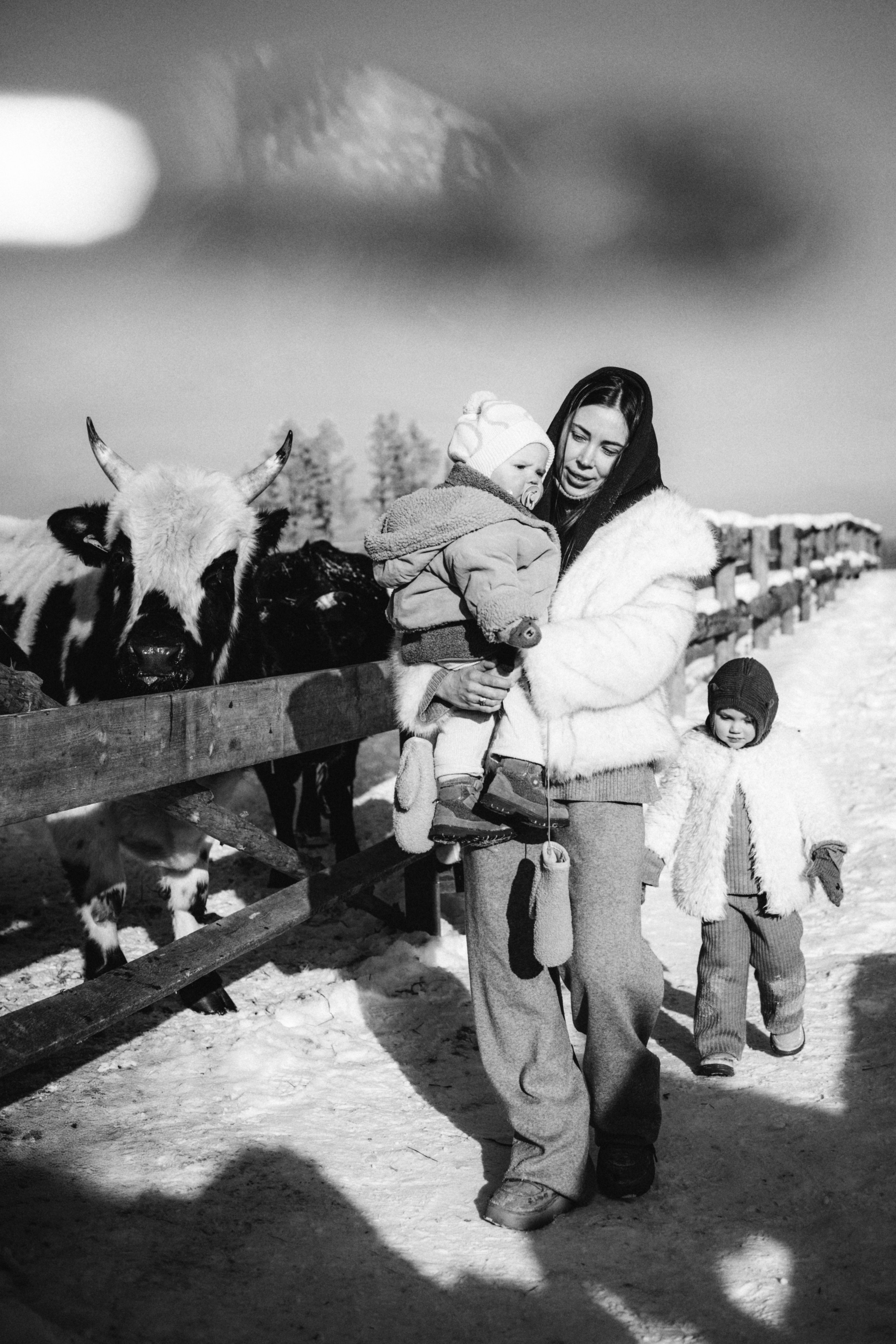 Настя с Сашей и Полей на ферме. Klerout Photographer