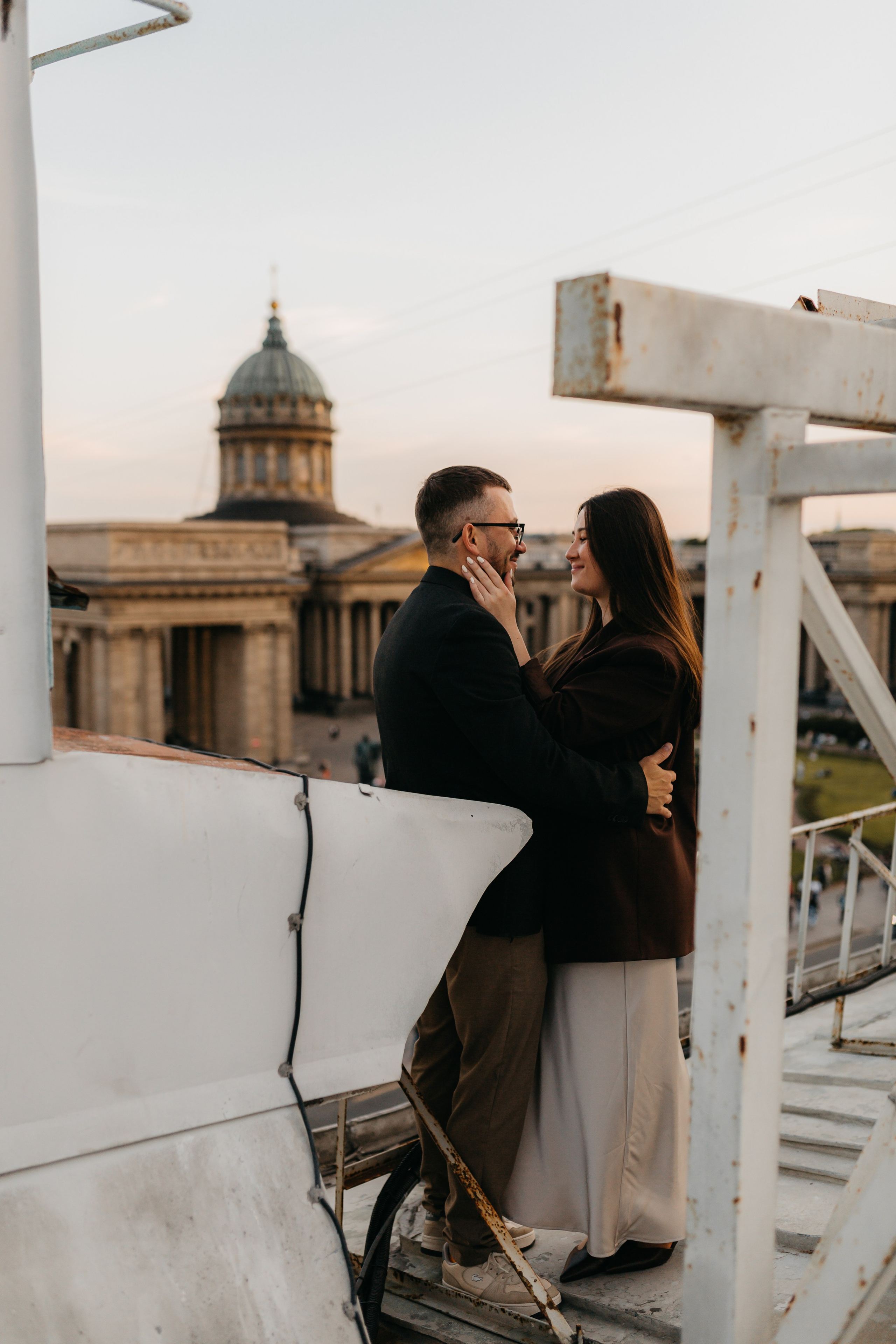 LoveStory на крышах Питера. Фотограф Санкт-Петербург Князева Елизавета
