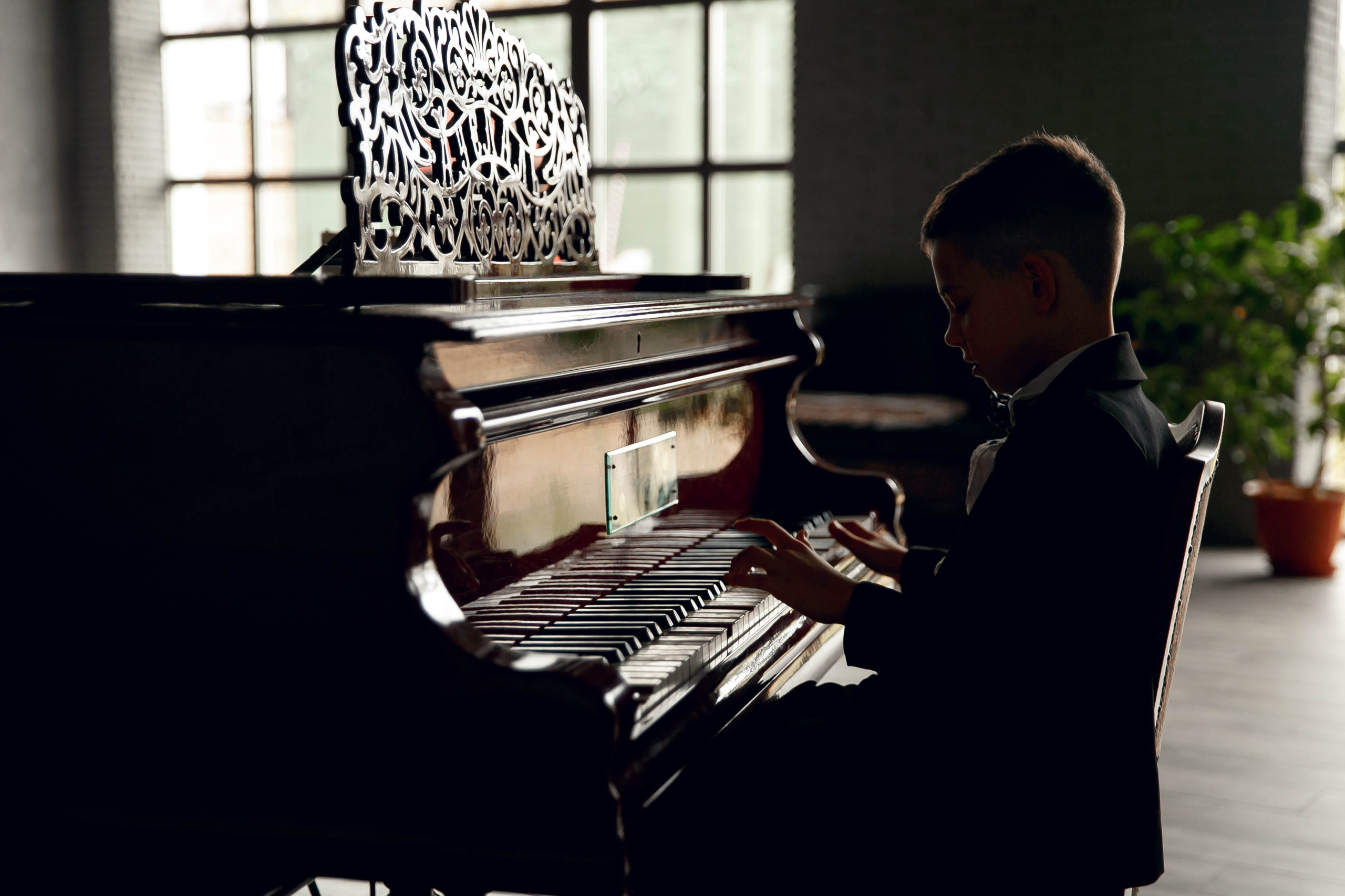 Фото студия «Фотоцех». Ваш репортажный фотограф Артемий Антонов