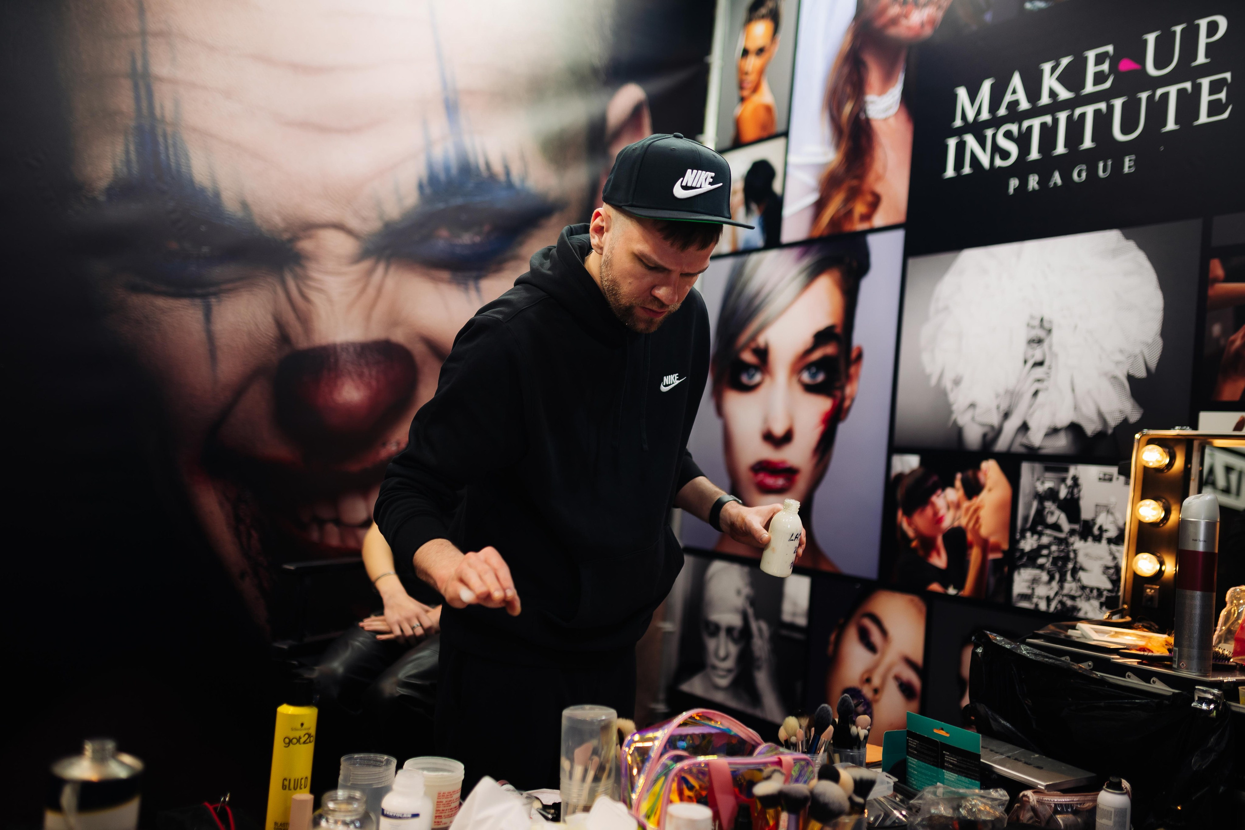 Make Up Institute x/ Paese Cosmetics | PWA Expo 2022. Photographer in Prague Alexander Pivovarov
