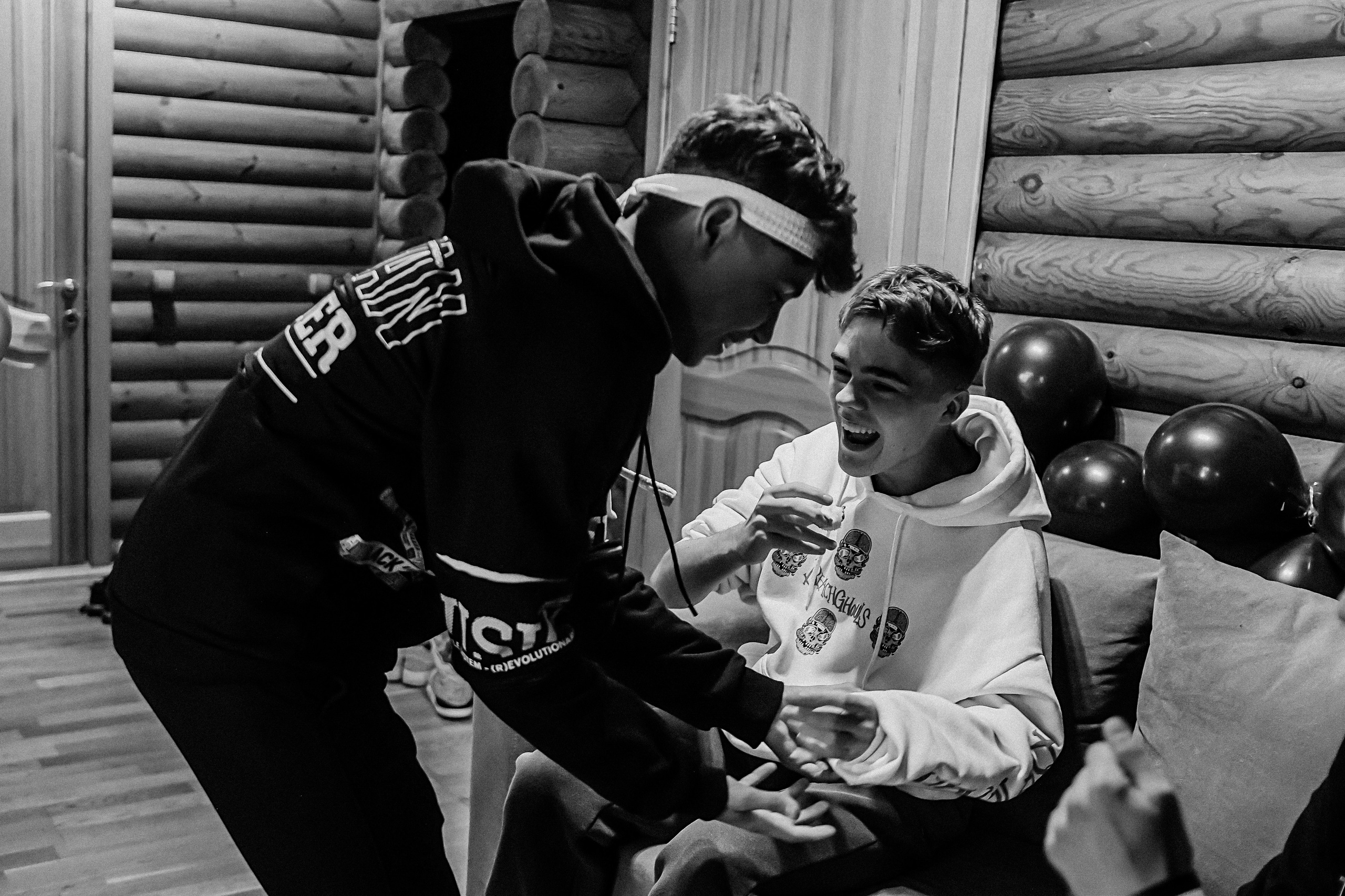 Последний звонок. Семейный фотограф Тюмень, фотограф на роды Салмина Мария