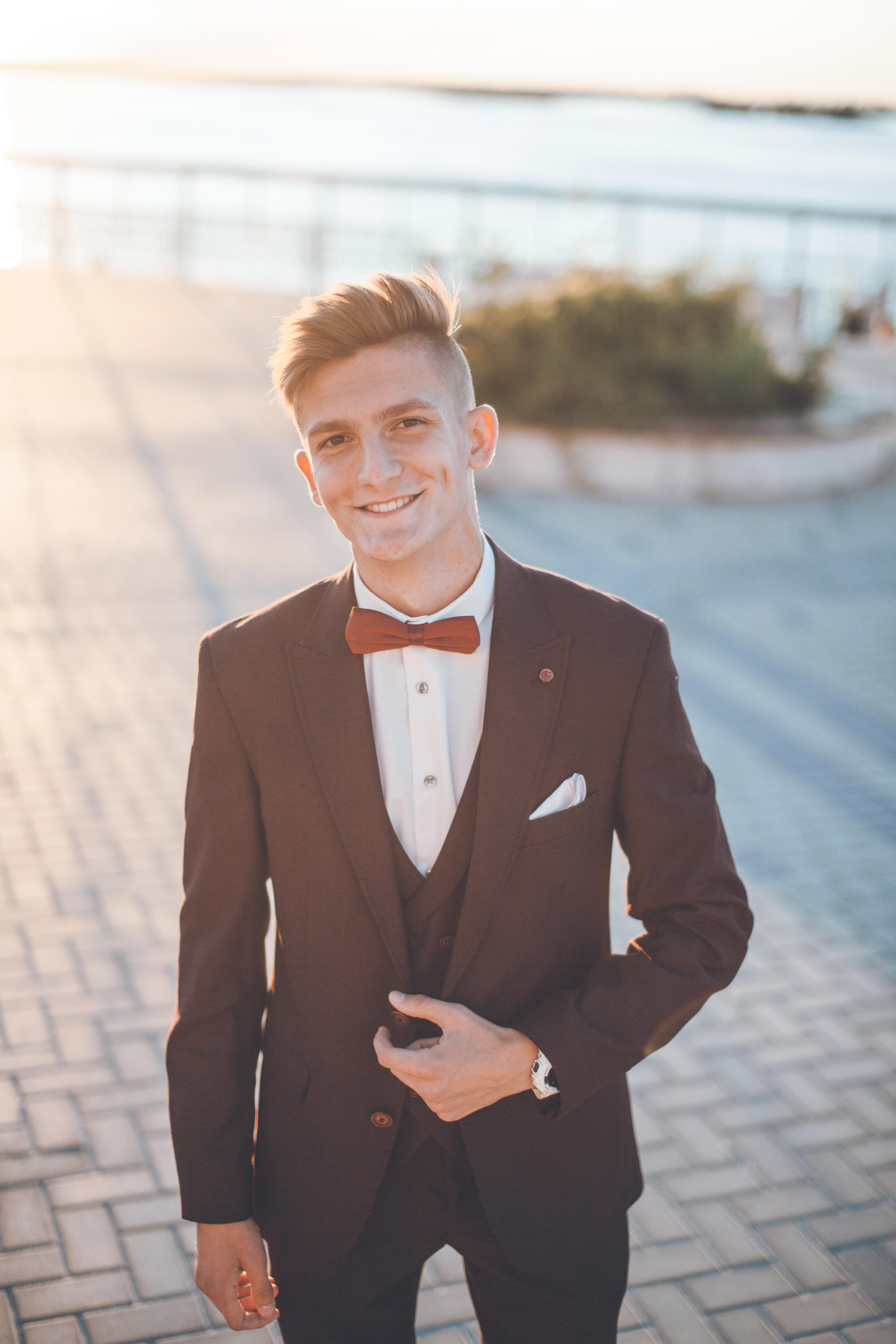 Школьный выпускной. Фотограф на крещение и венчание в Нижнем Новгороде.Свадебный Фотограф