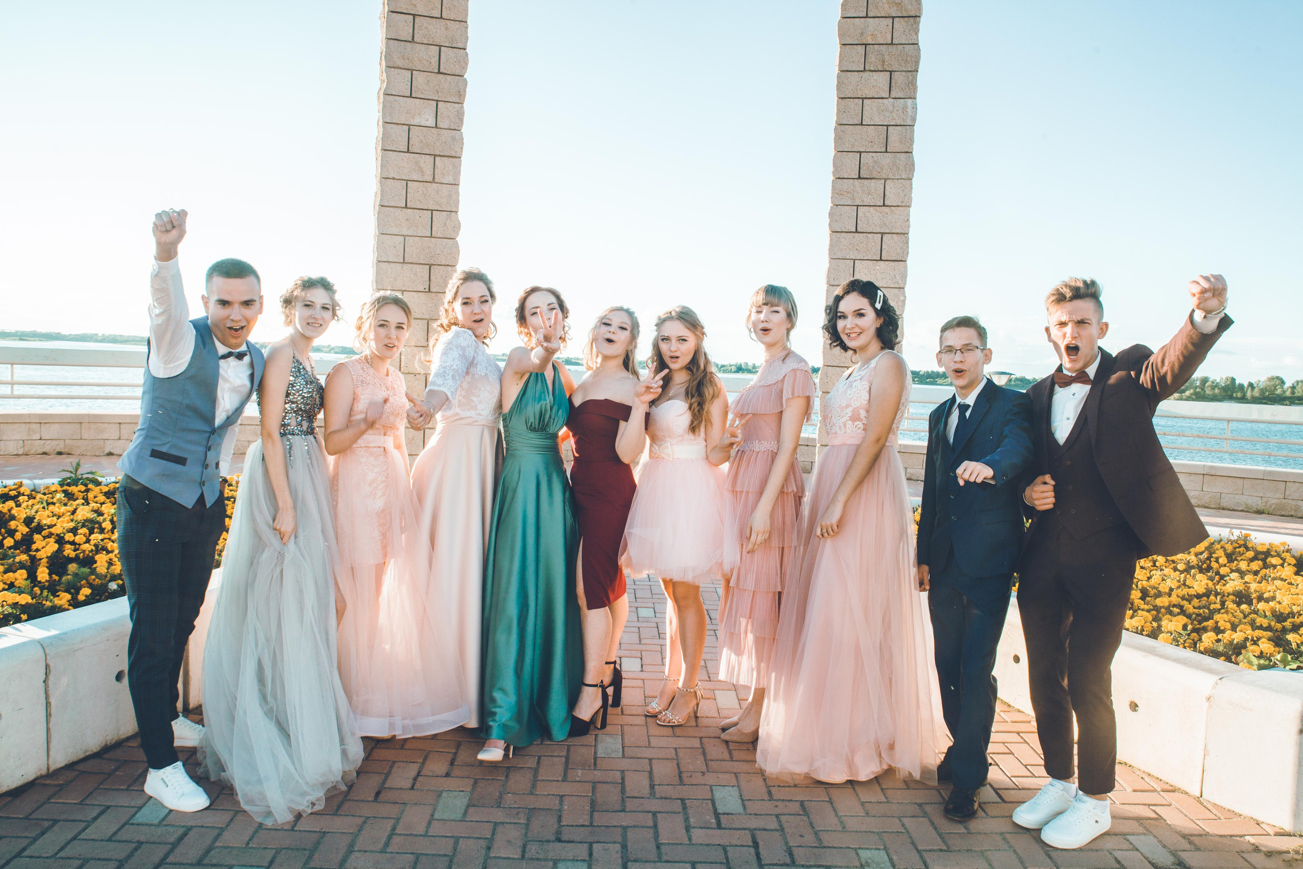 Школьный выпускной. Фотограф на крещение и венчание в Нижнем Новгороде.Свадебный Фотограф