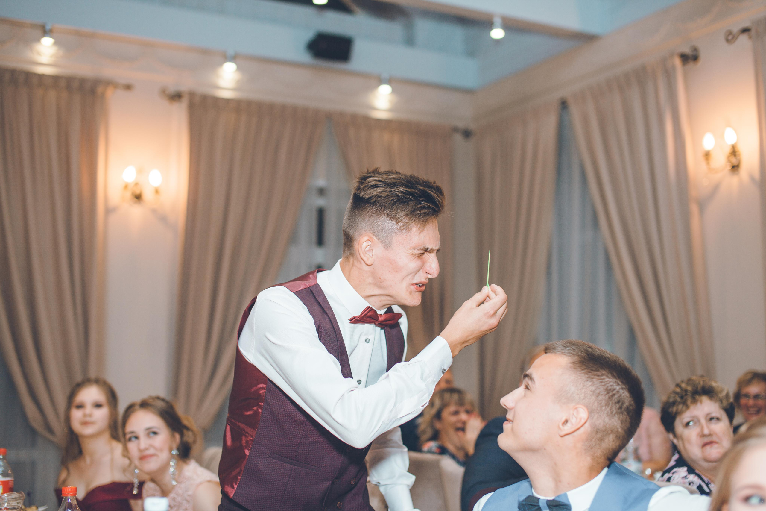 Школьный выпускной. Фотограф на крещение и венчание в Нижнем Новгороде.Свадебный Фотограф