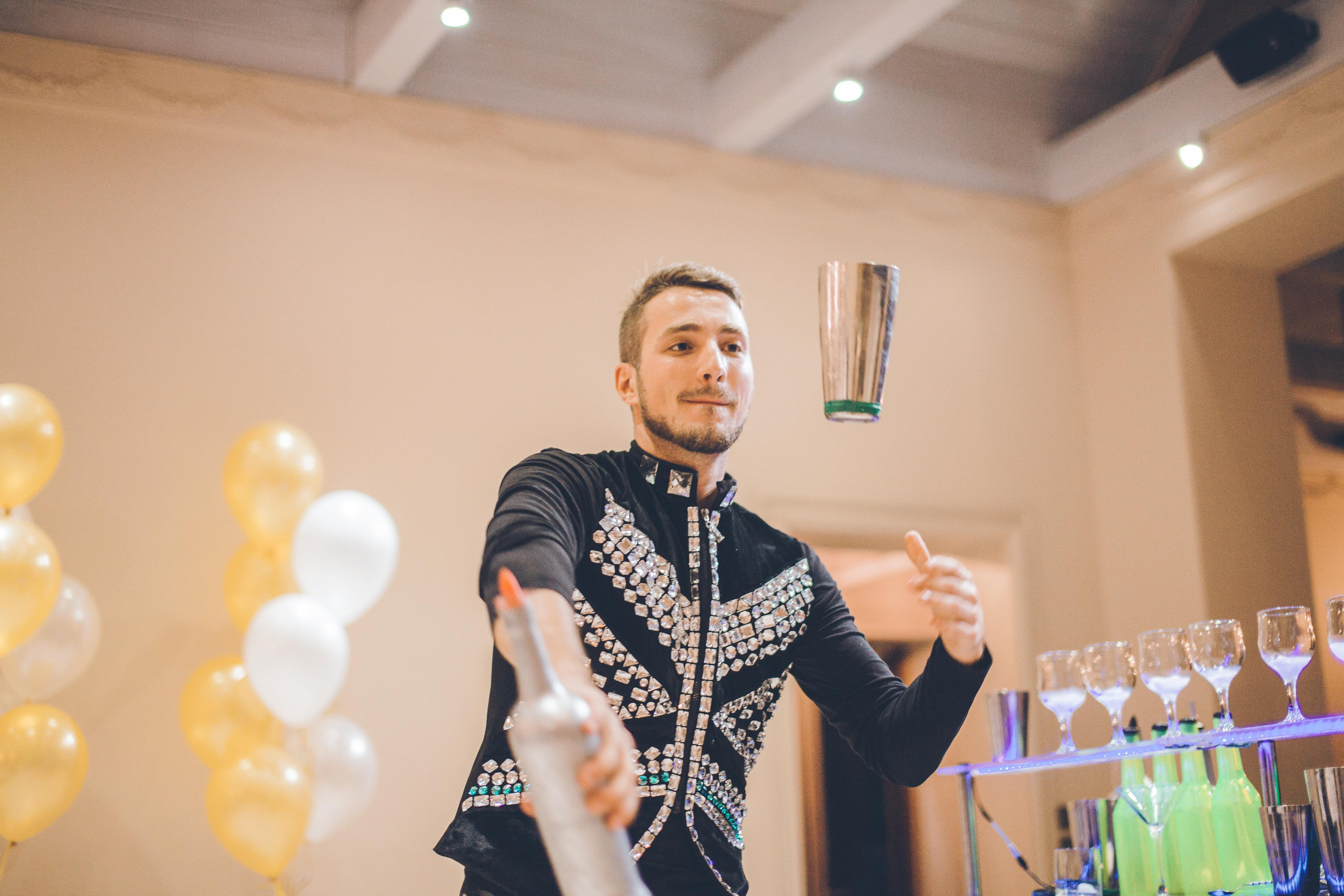 Школьный выпускной. Фотограф на крещение и венчание в Нижнем Новгороде.Свадебный Фотограф