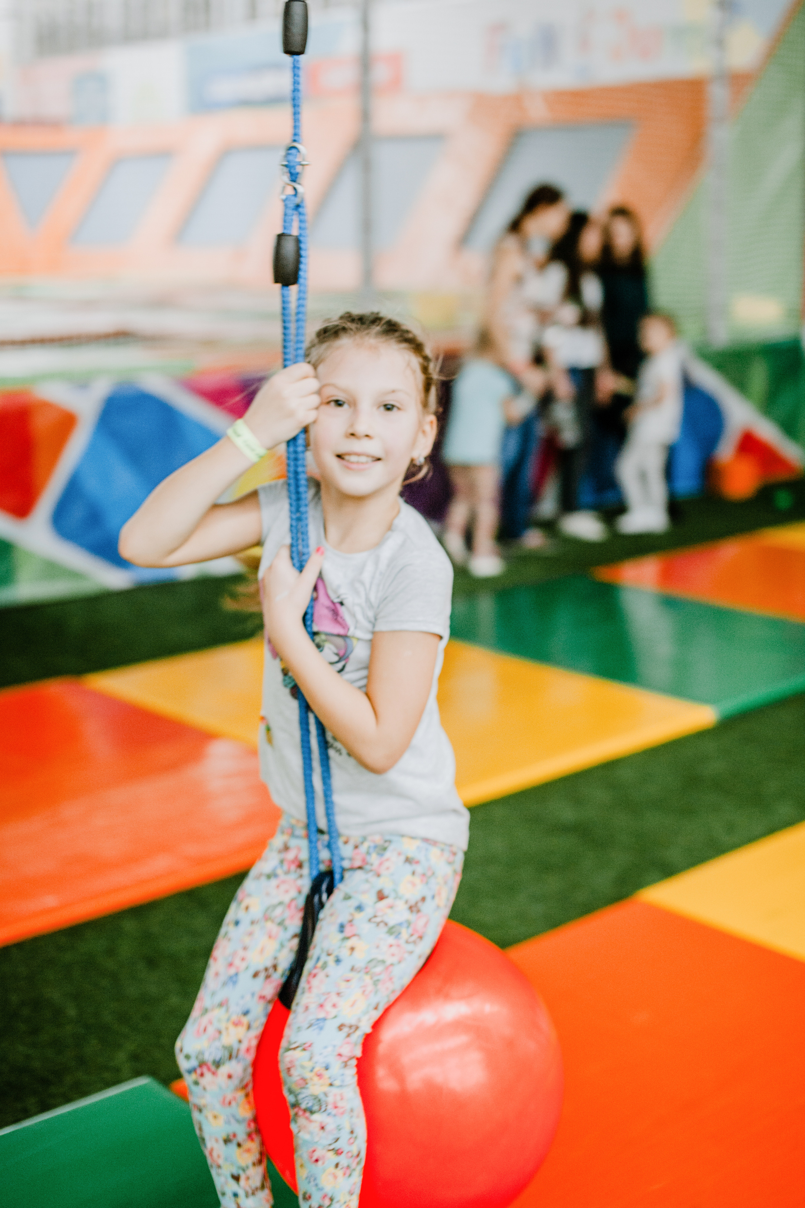 Репортажная сьёмка детей. Фотограф на крещение и венчание в Нижнем Новгороде.Свадебный Фотограф
