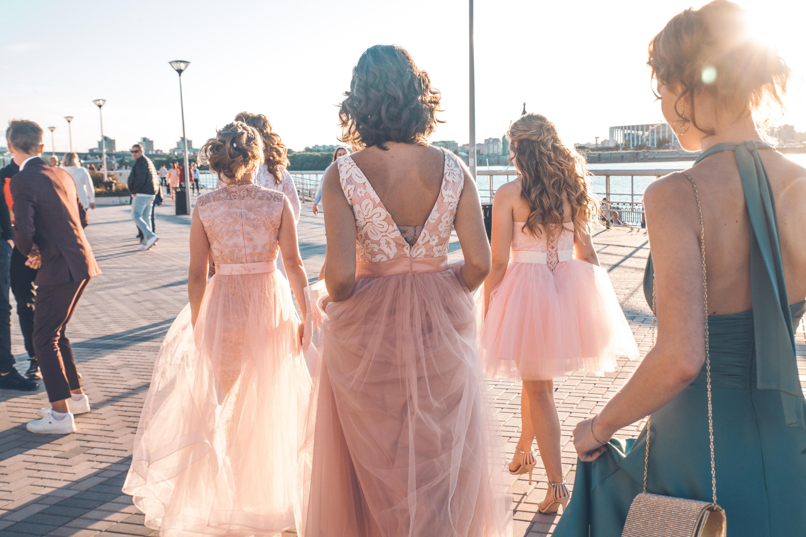 Школьный выпускной. Фотограф на крещение и венчание в Нижнем Новгороде.Свадебный Фотограф