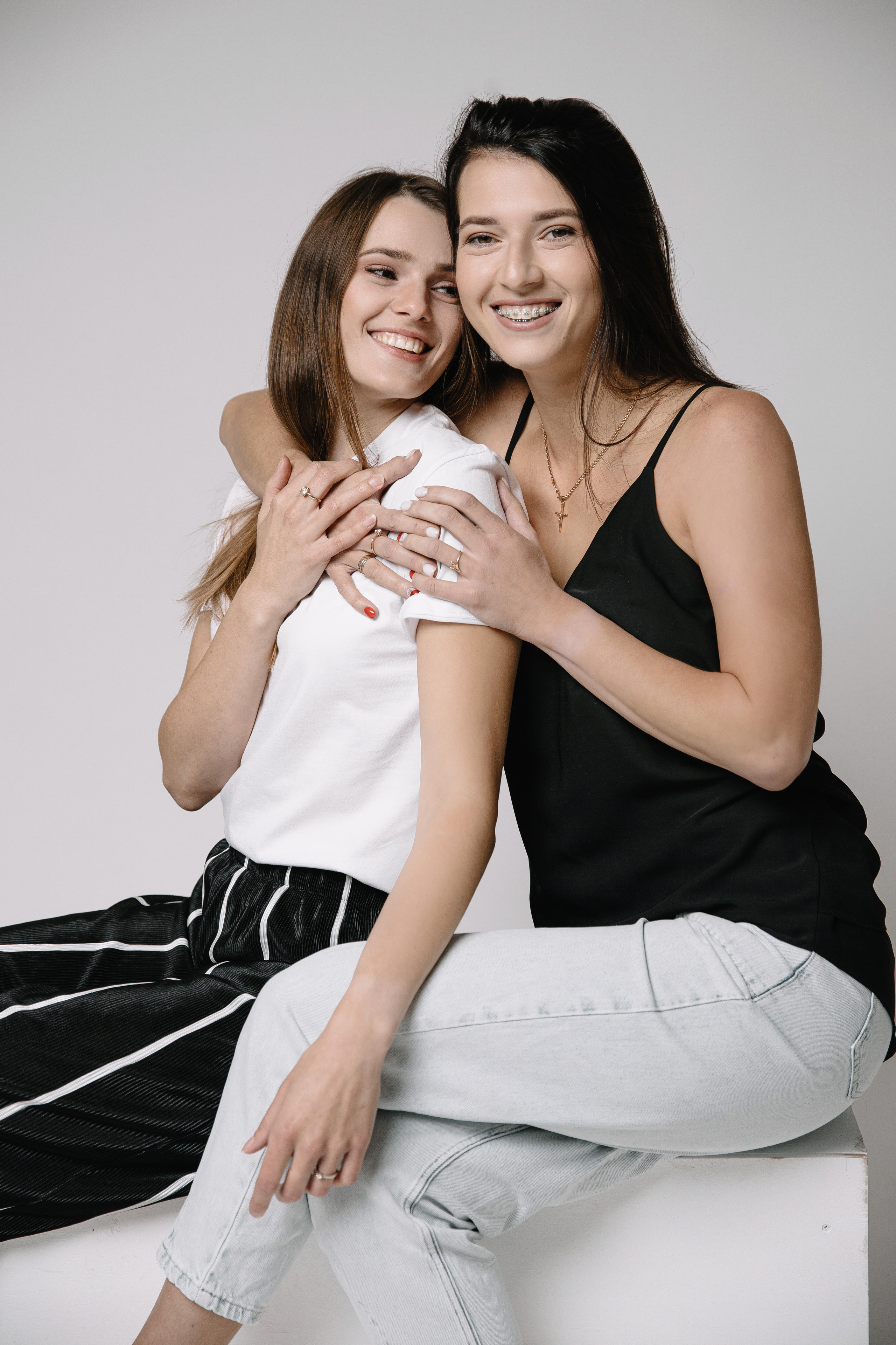 Аня и Маша. Яна Тихонова — фотограф в Полоцке, Витебске и Минске