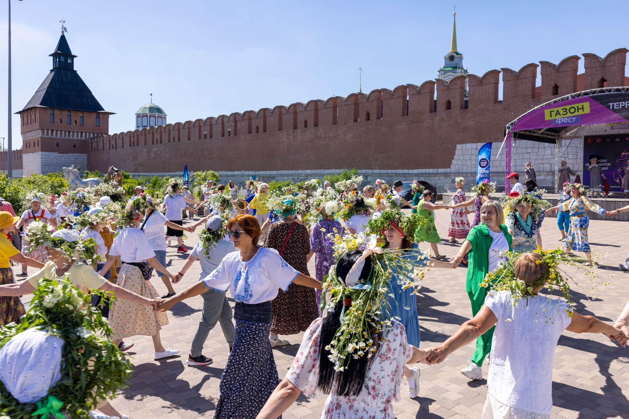 Фестиваль «Ромашковый хоровод». Северная ходьба. Фотограф в Туле Крупский АнДРей. Фотостудия «КАДР71» в Туле