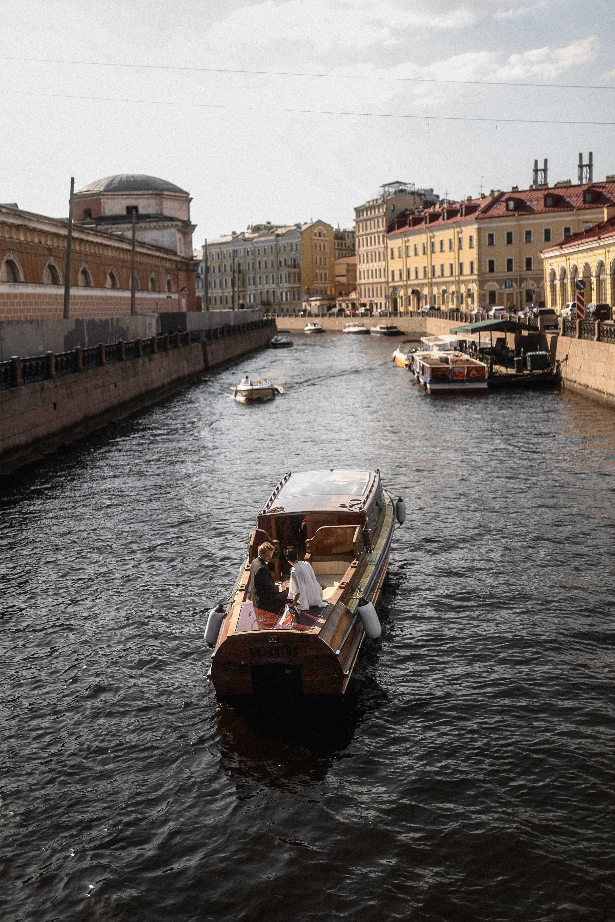 Летняя свадьба. Фотограф в Санкт Петербурге Лара Великова