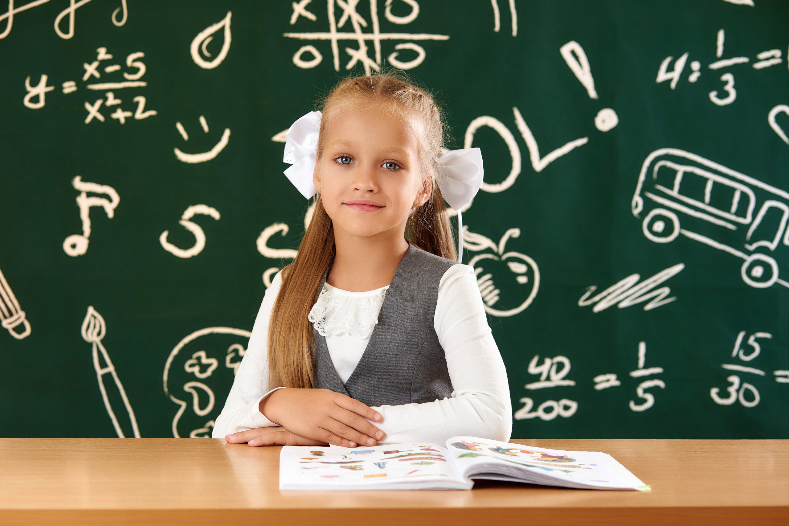 Средние портреты. Школьный фотограф Леонова Наталия