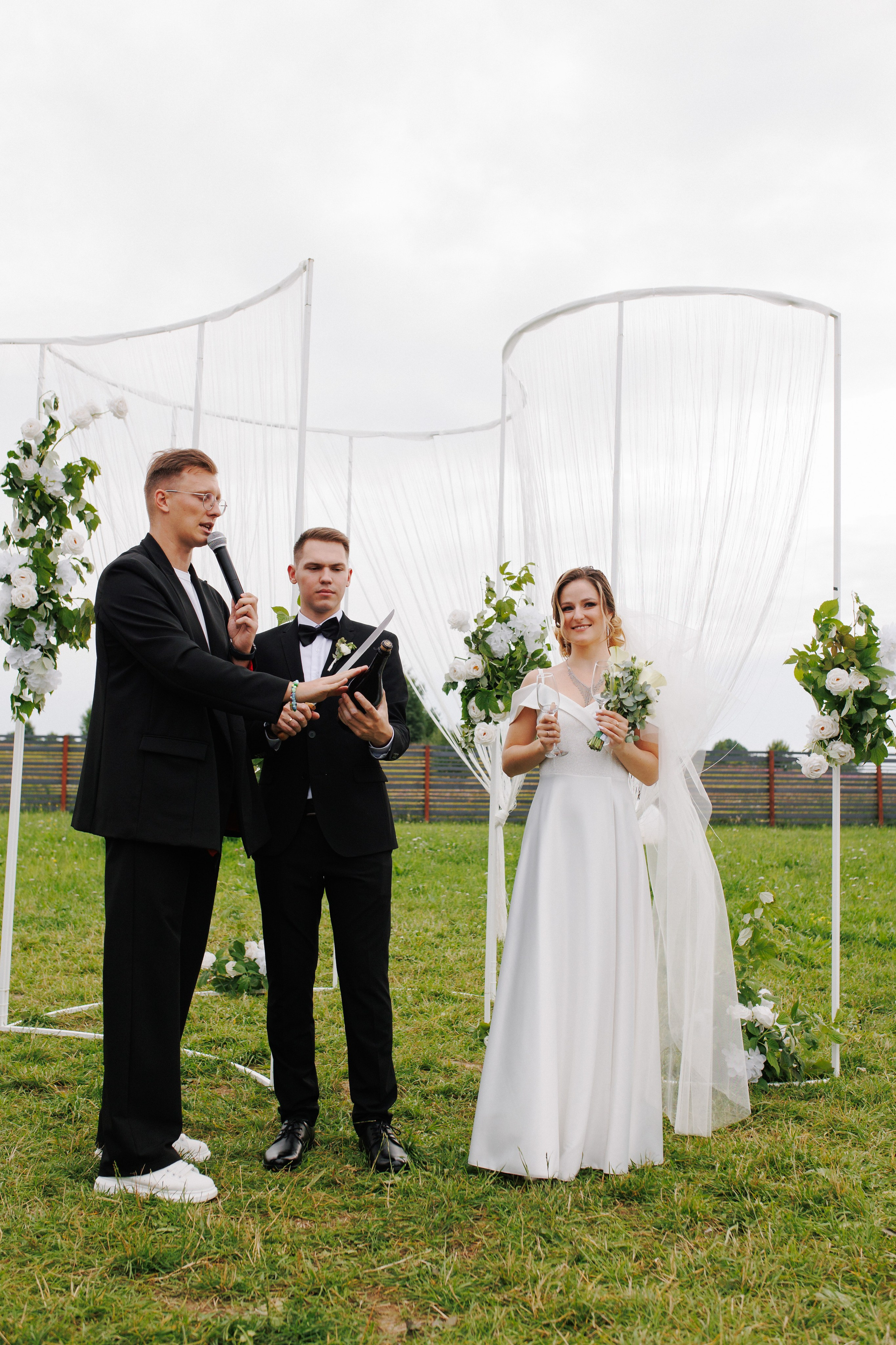 Свадебная фотосессия и банкетная часть в усадьбе СПБ. Свадебный фотограф СПБ