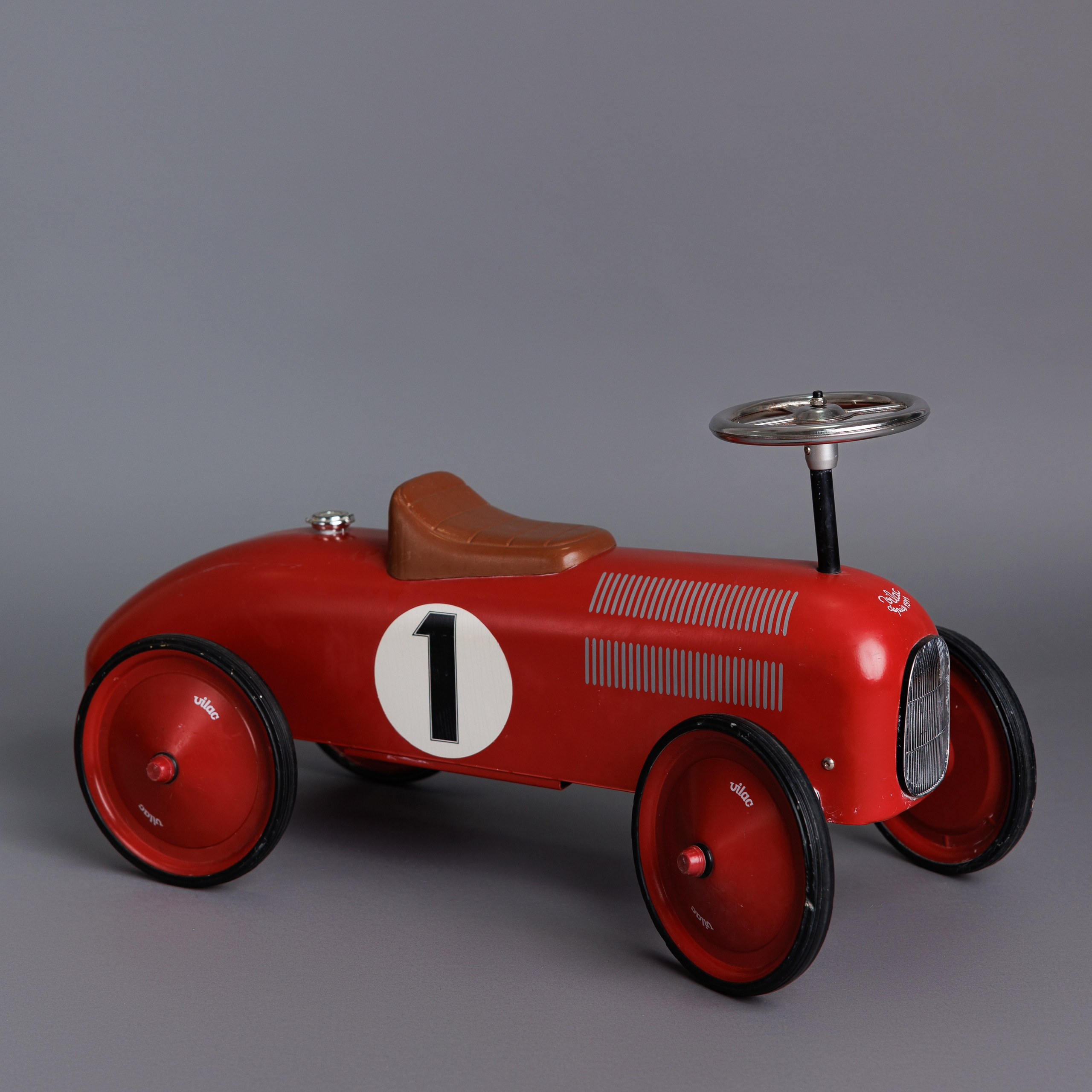 ДЕРЕВЯННЫЙ РЕКВИЗИТ. Фотостудия в Строгино