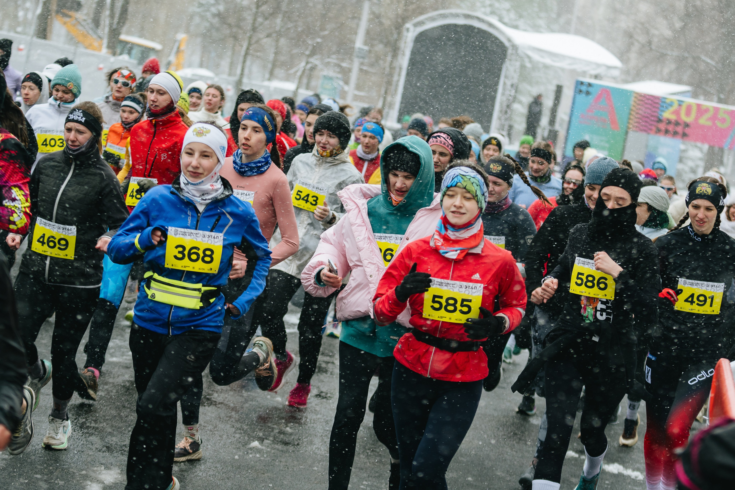 Забег «Апрель». Даниил Сергеев: репортажный фотограф