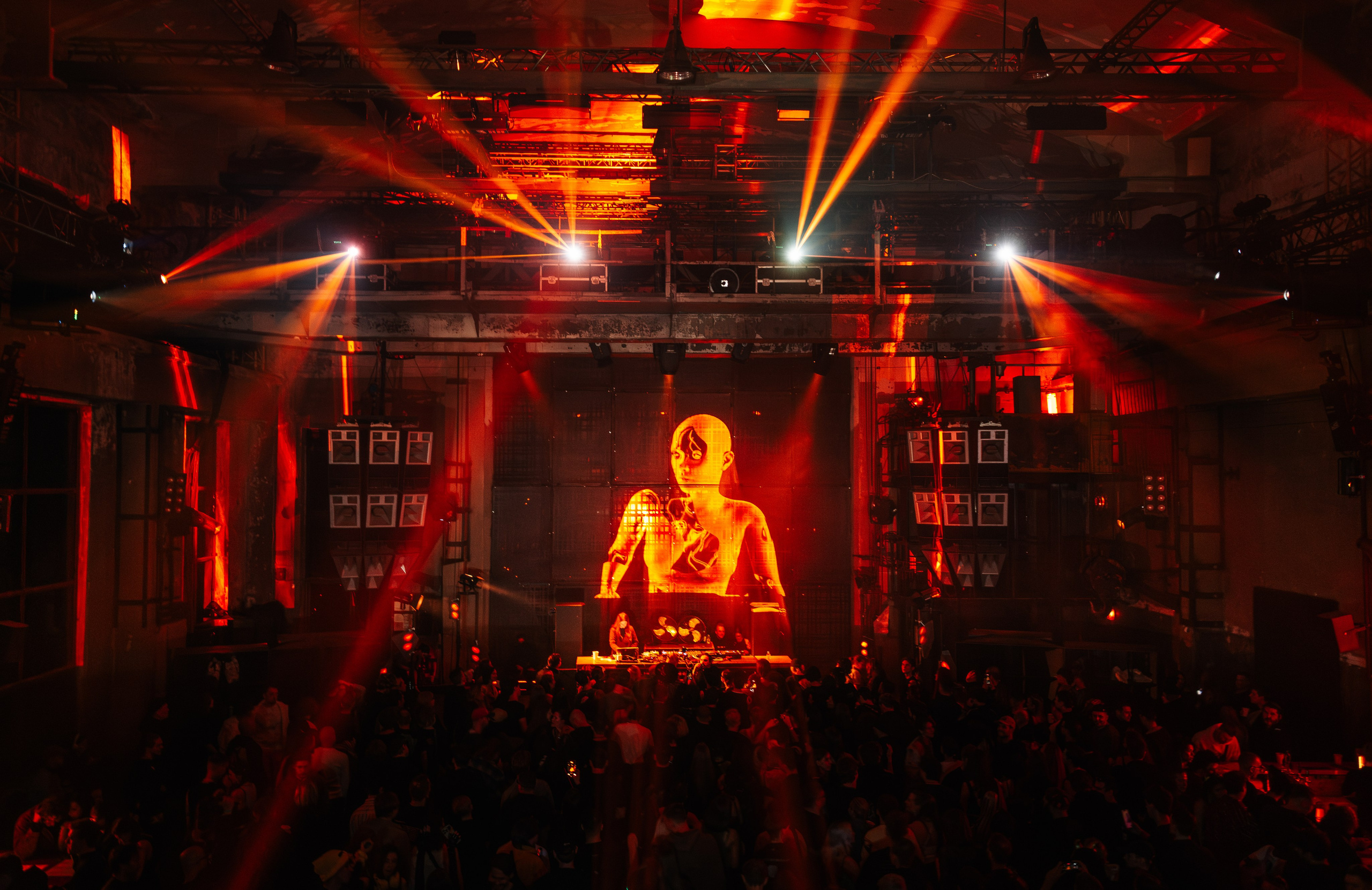 SICK YEARS, ARMA ╳ SILA SVETA. @tomrus: Рустам Шагиморданов — фотограф