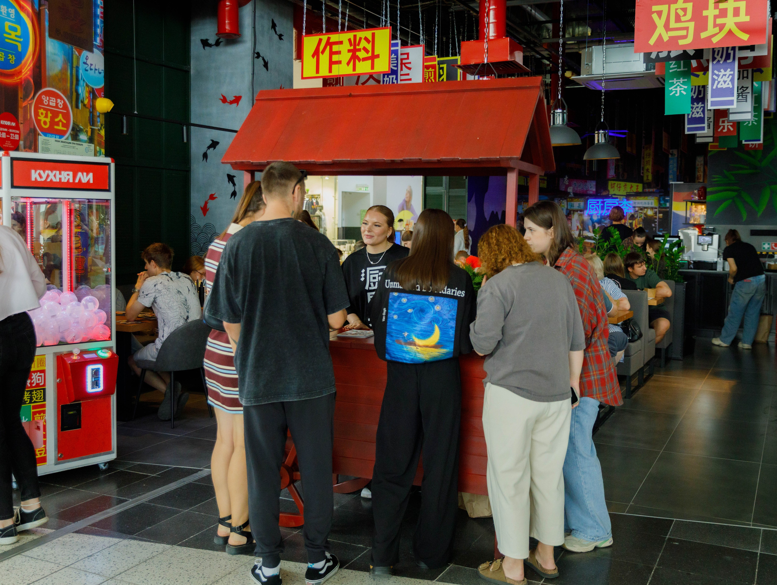 Кухня Ли. Открытие. Репортажный фотограф в Новосибирске Алена Помазунова