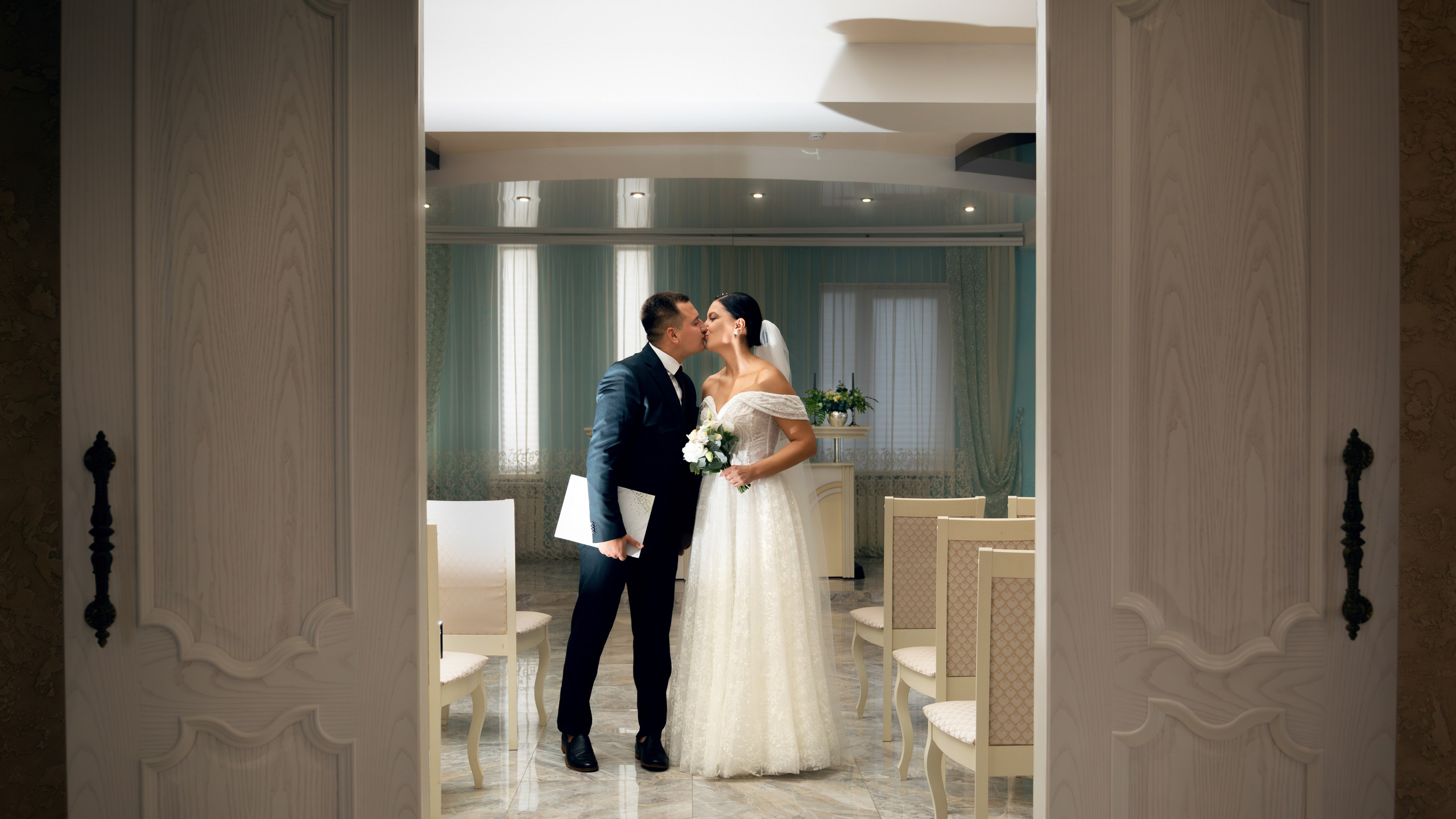 Свадебный фотограф в Керчи Денис Клявин