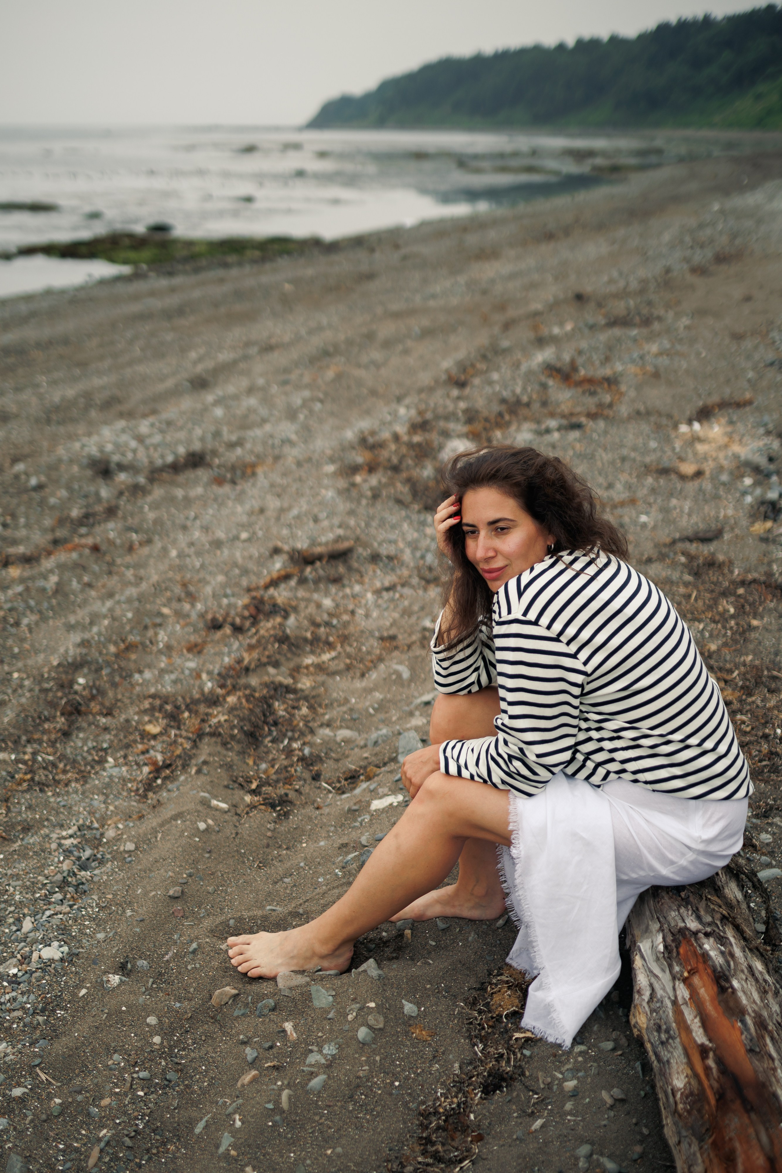 Женская фотосессия на берегу Охотского моря. Сахалин. Фотограф Валерия Горбунова Подольск Бутово Видное Щербинка