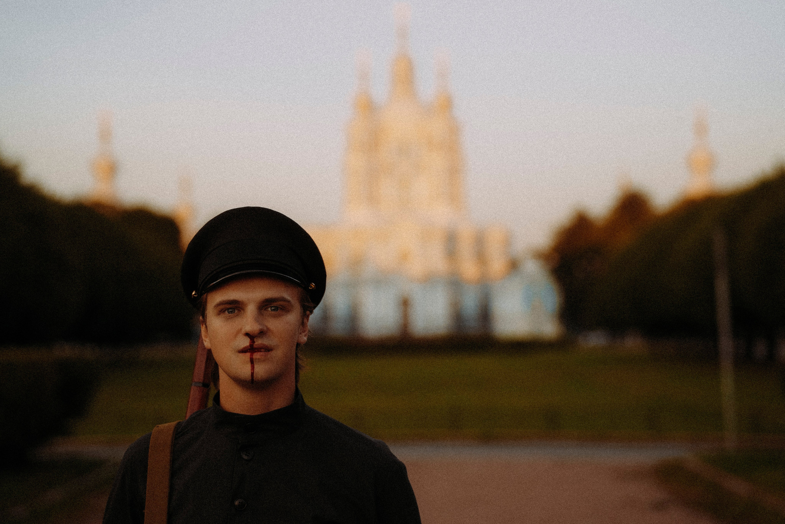 ХРУСТАЛЬНЫЙ МИР. Стрит-фотография, полная абсурда, идиотизма и красоты