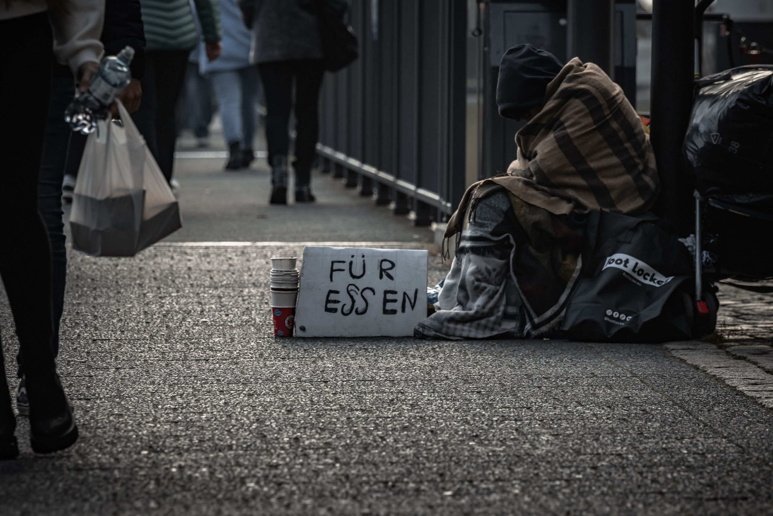 STREET. NE Cinema — backstage and reportage photography in cinema, music, Automotive and sport