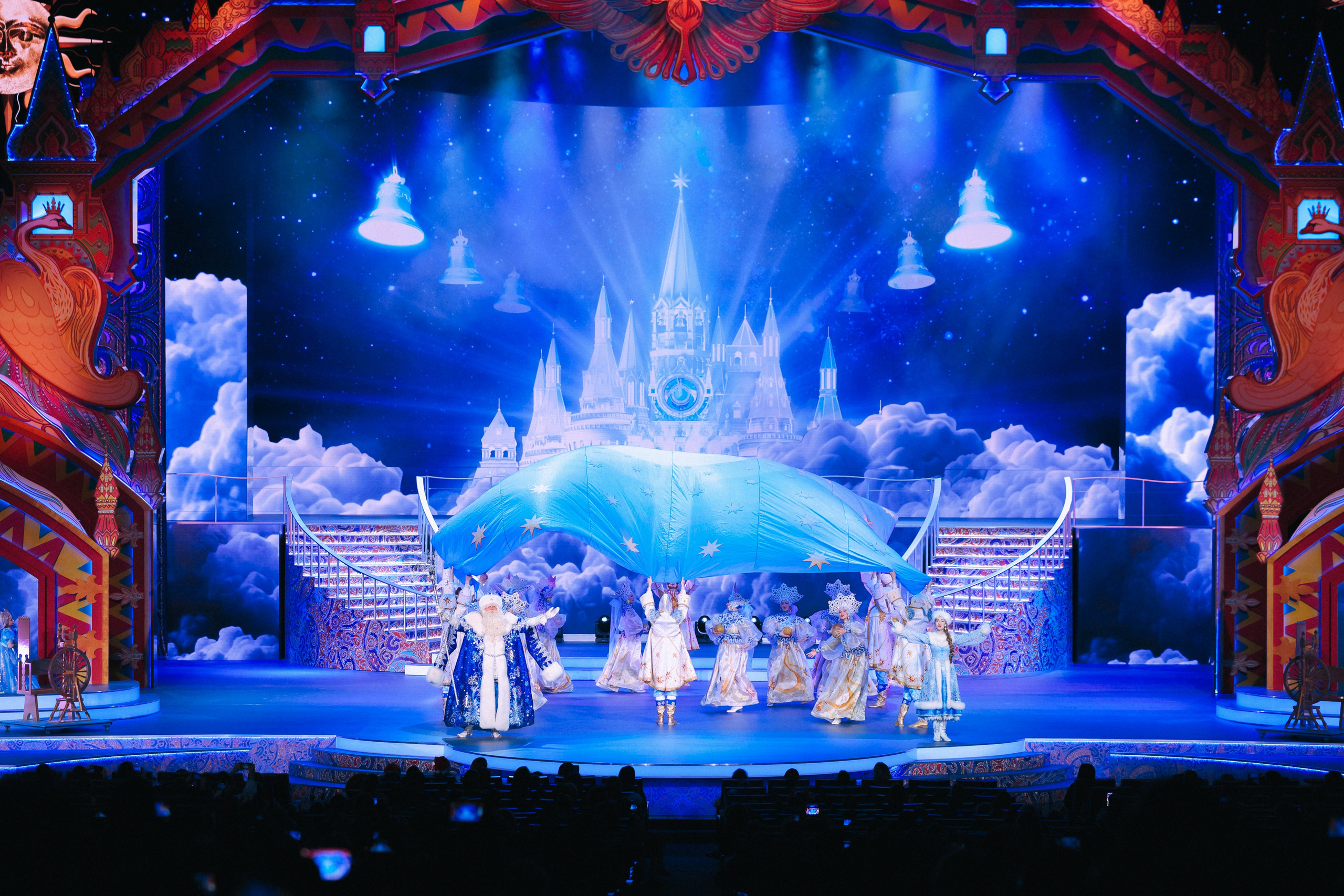 Кремлёвская Ёлка. Komonev