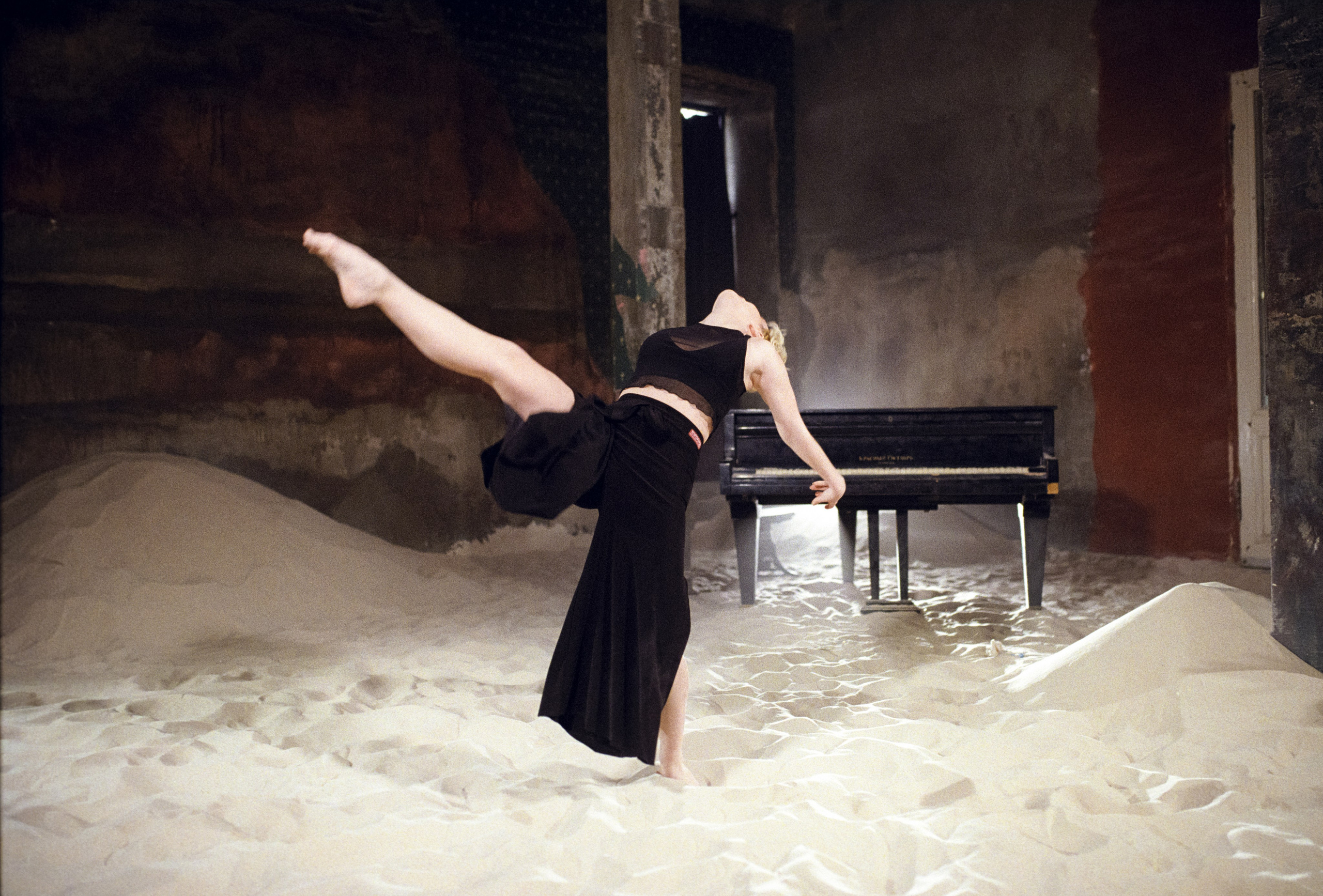 Kodak Color Plus 200 Canon EOS 30 + Sigma AF 35mm f/1.4 DG HSM Art