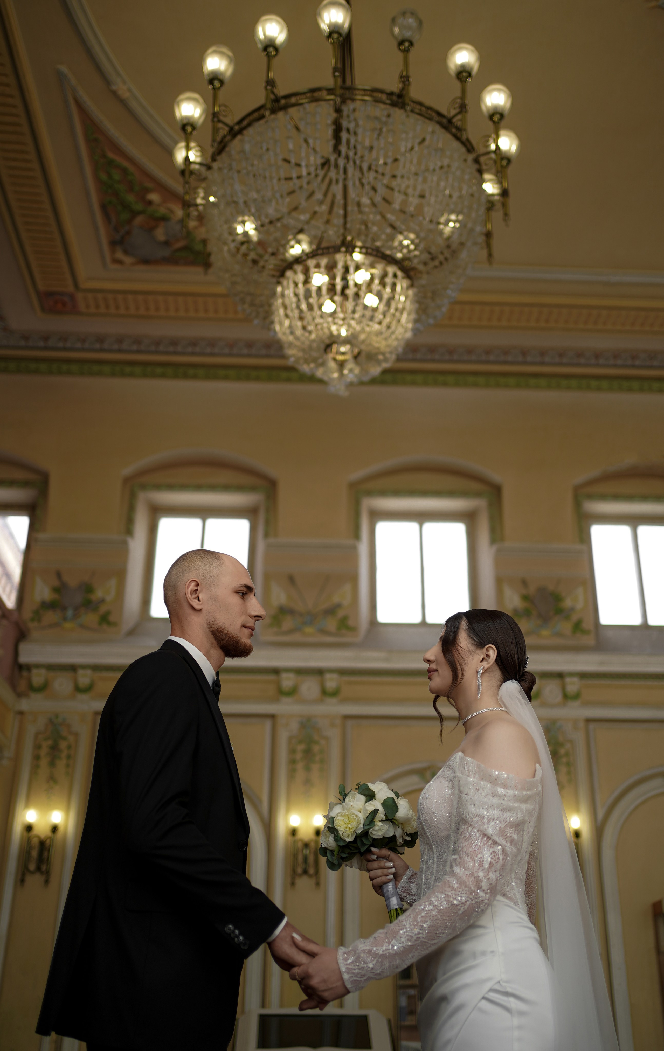 Свадебная фотосессия в библиотеке имени Пушкина. Фотограф Новочеркасск. Свадебный фотограф в Ростове-на-Дону. Таинство Крещения и Венчания, семейные фотосессии. Алёна Чёботова