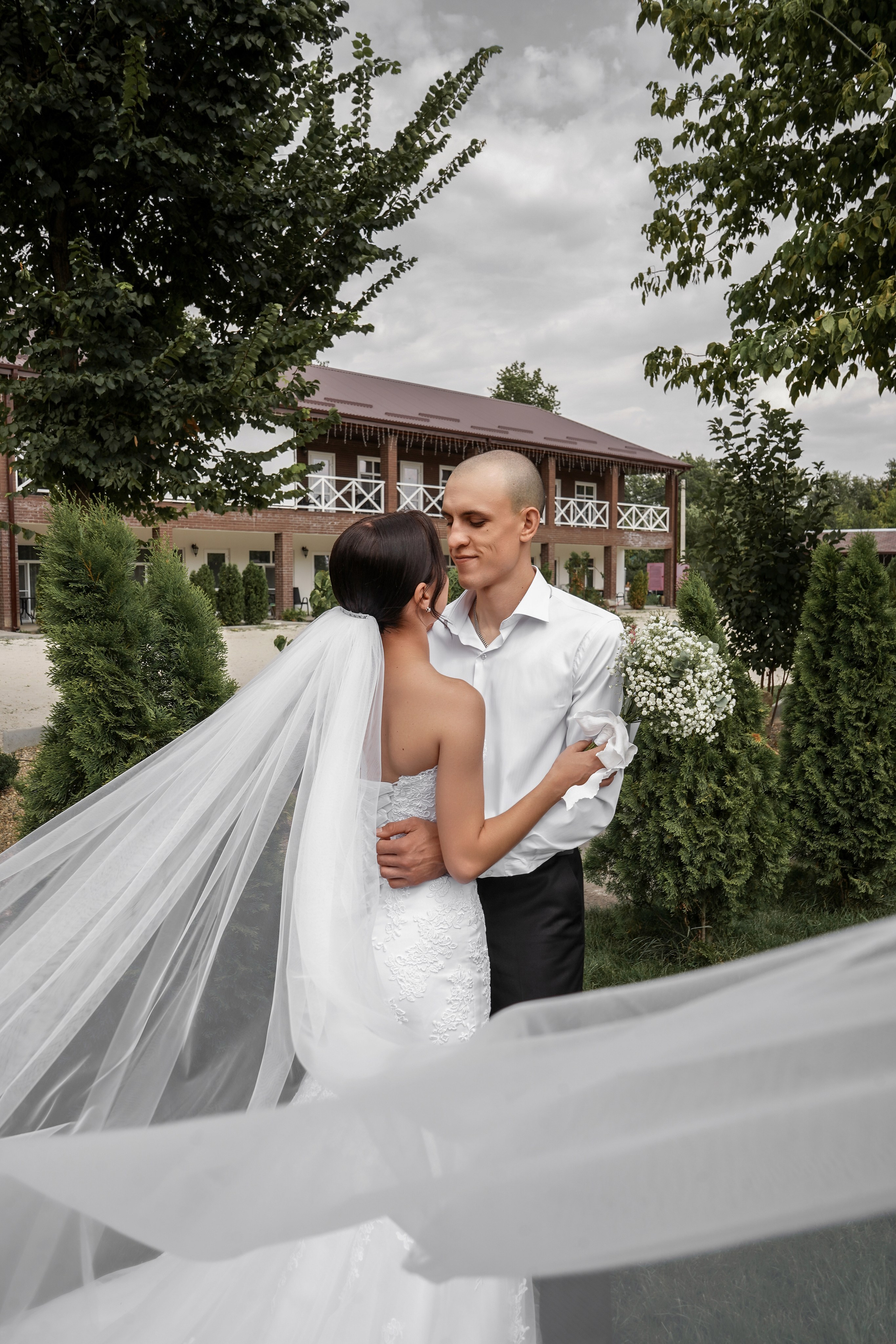 Иван и Изабелла. Свадебный фотограф в Ростове-на-Дону. Таинство Крещения и Венчания, семейные фотосессии. Алёна Чёботова