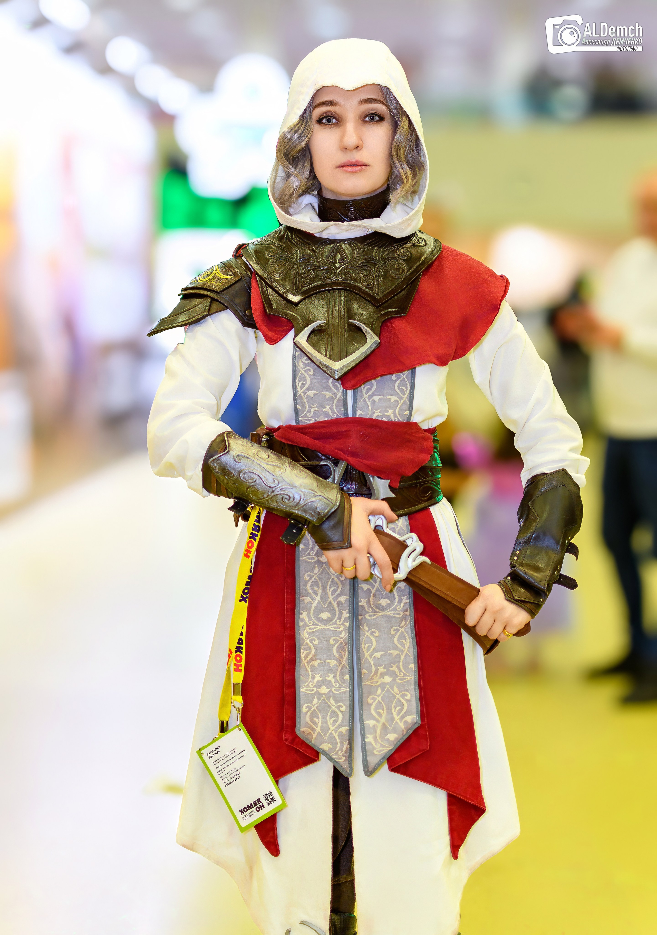 Assassins Creed картинки персонажей игры и косплей фото