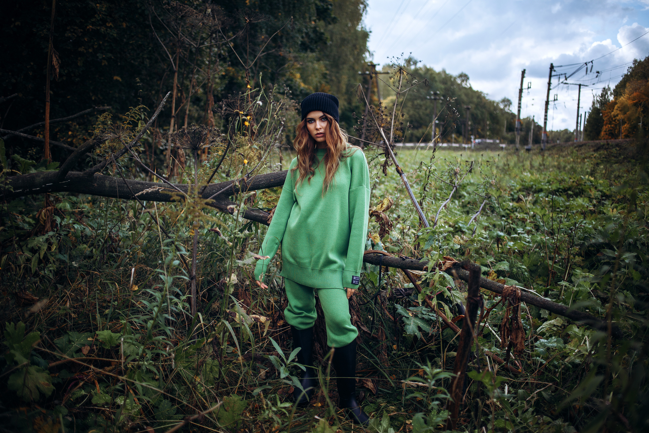 Фотосессия на природе, фотосъёмка для брендов одежды. Портретный фотограф Антон Зуев в Нижнем Новгороде