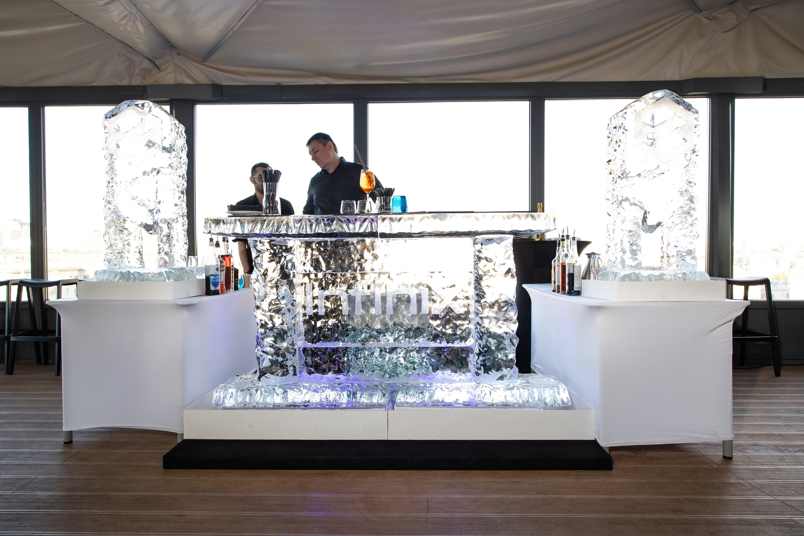 Презентация Infinix. Свадебный репортажный фотограф в Москве