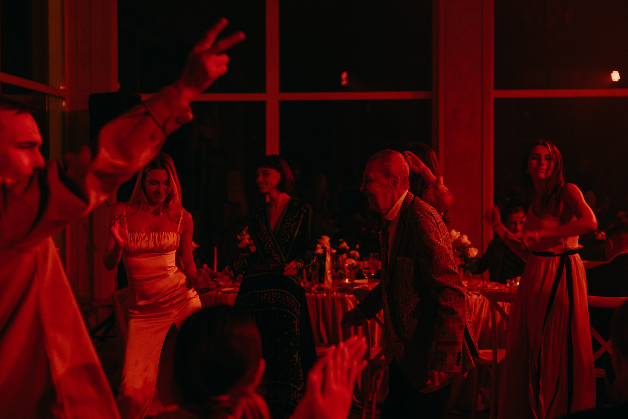 Утро в отеле Twelve Reasons и банкет в усадьбе Шелепаново. Свадебный фотограф Москва Анастасия Храмова