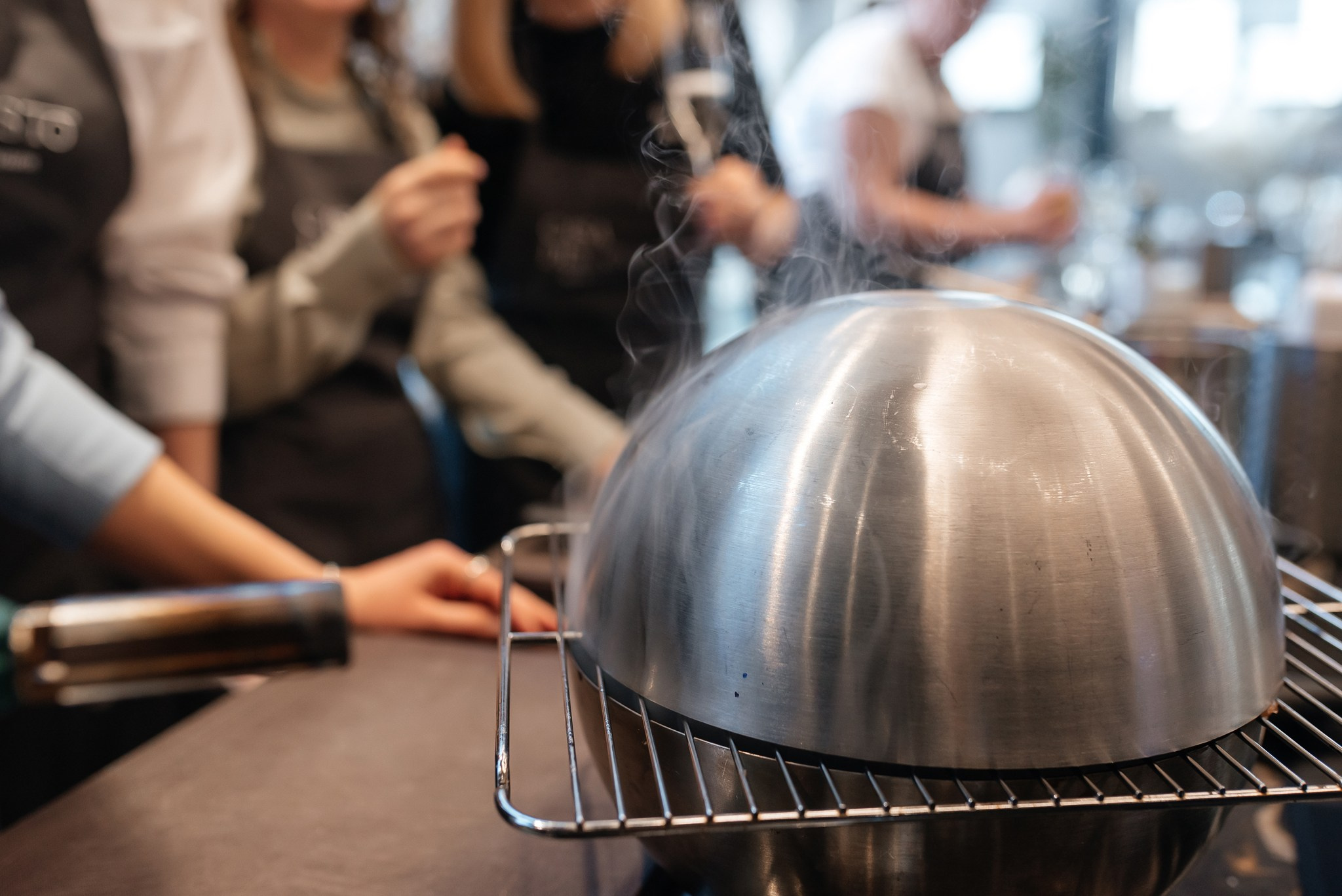 День рождение на кухне. Свадебный и семейный фотограф из Санкт-Петербурга Климов Анатолий