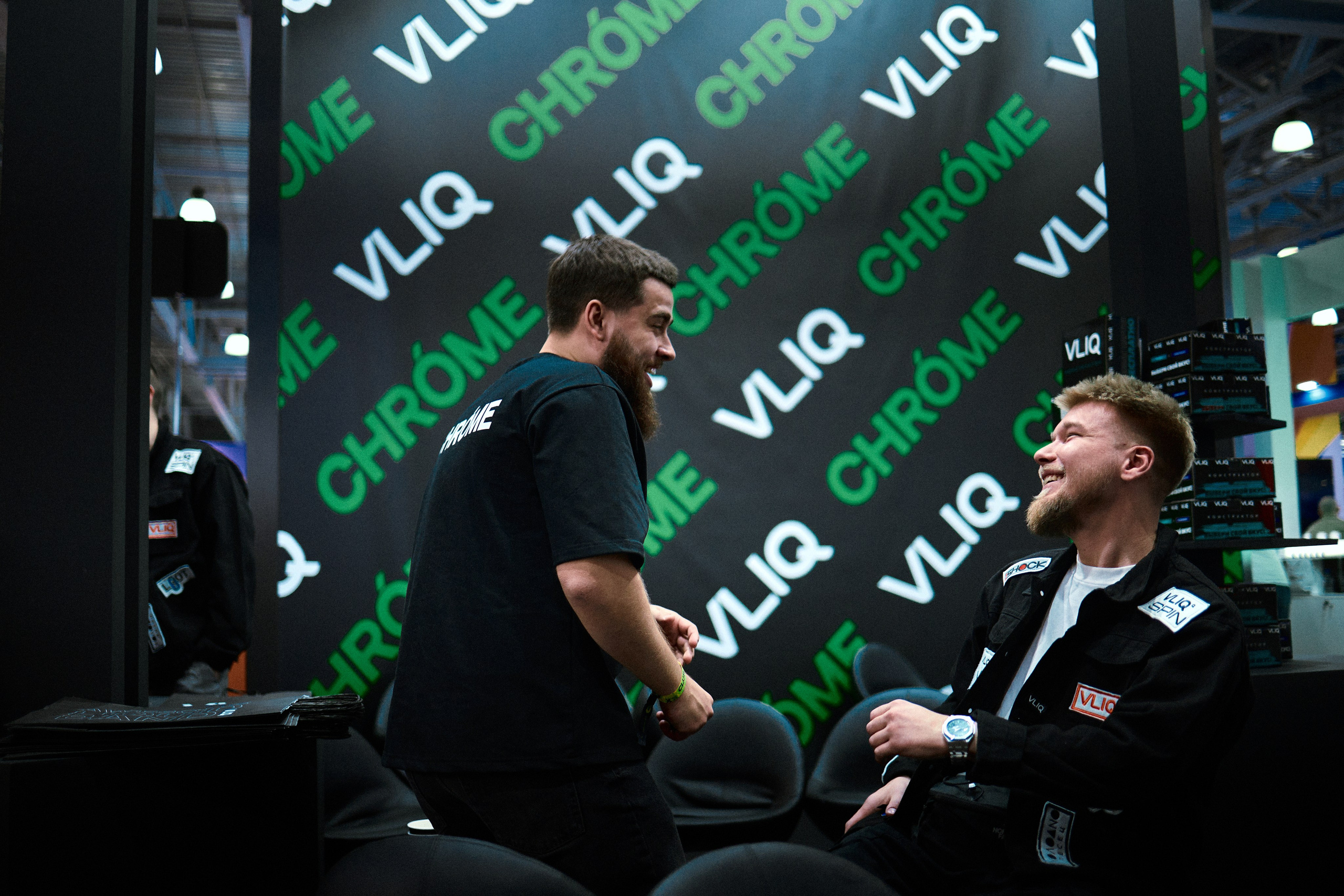 Vape club show. Свадебная фото и видеосъемка WEDZONA