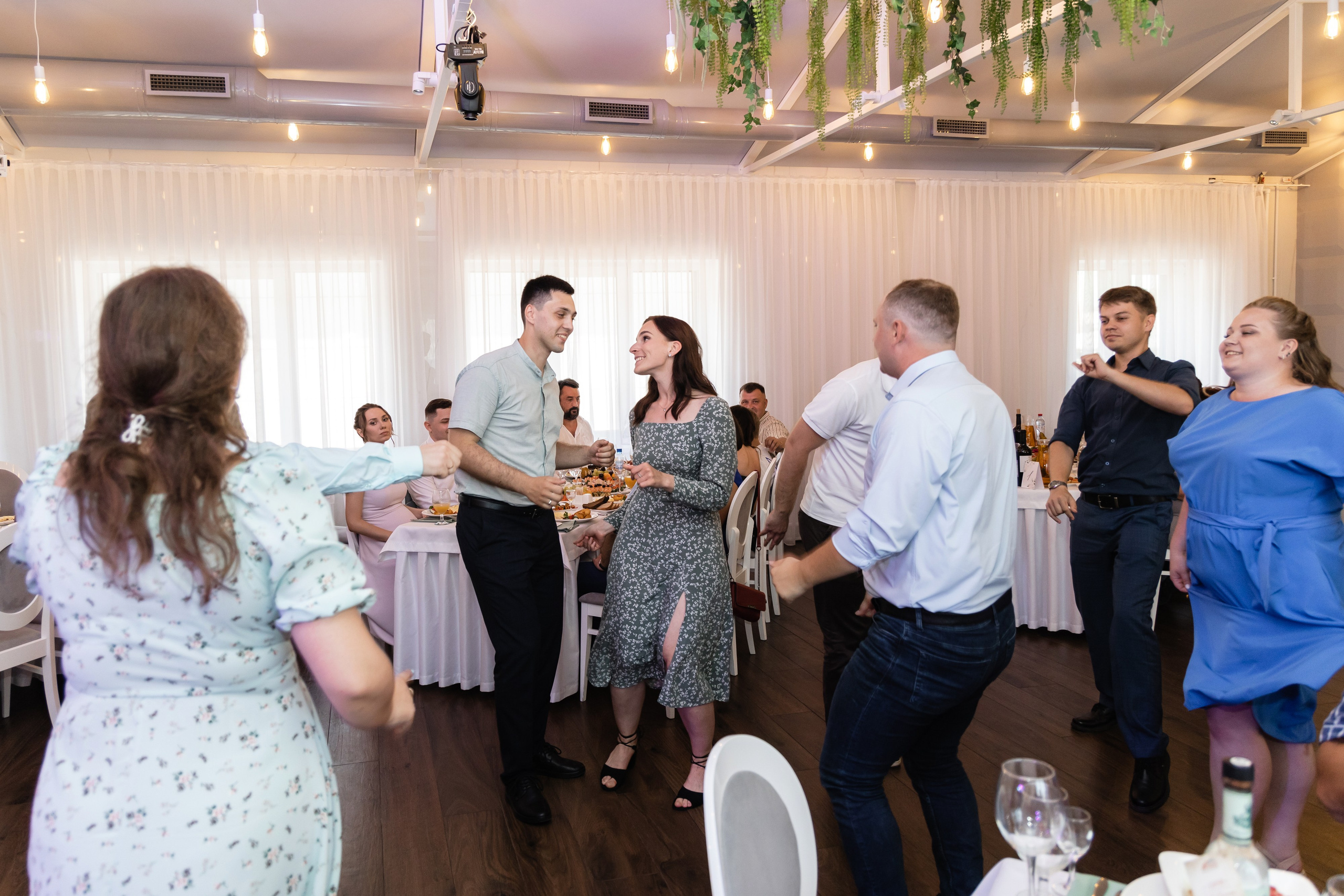 Алёна и Денис (полный день). Фотограф в Барнауле Юлия Садвокасова