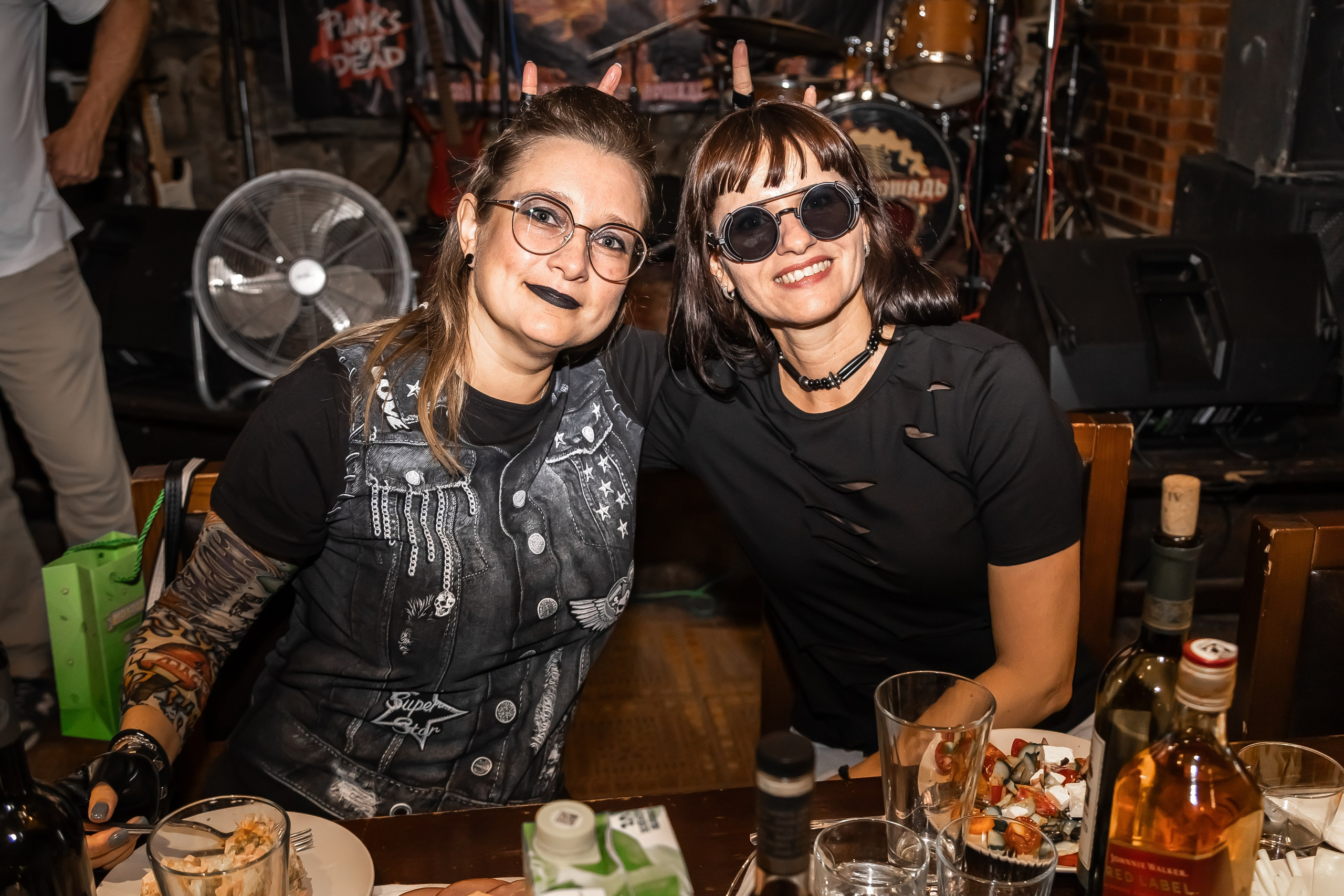 День Рождения Алексея в баре «Белая Лошадь». Фотограф в Волгограде Норченко Светлана