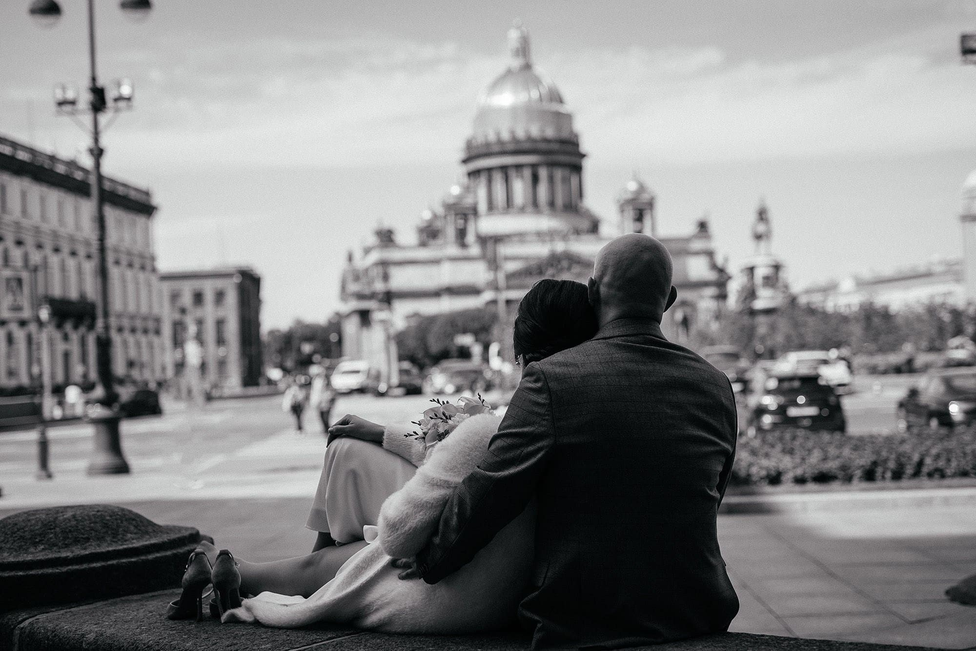 Свадебная фотосессия в СПб у Исаакия и на Витебском вокзале