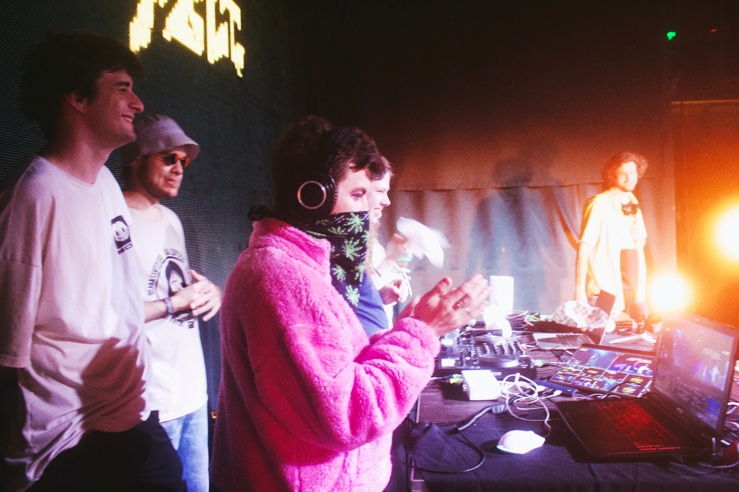 Фестиваль MASHUPBLE4. Концертный и портретный фотограф в Москве Соня Спросонья